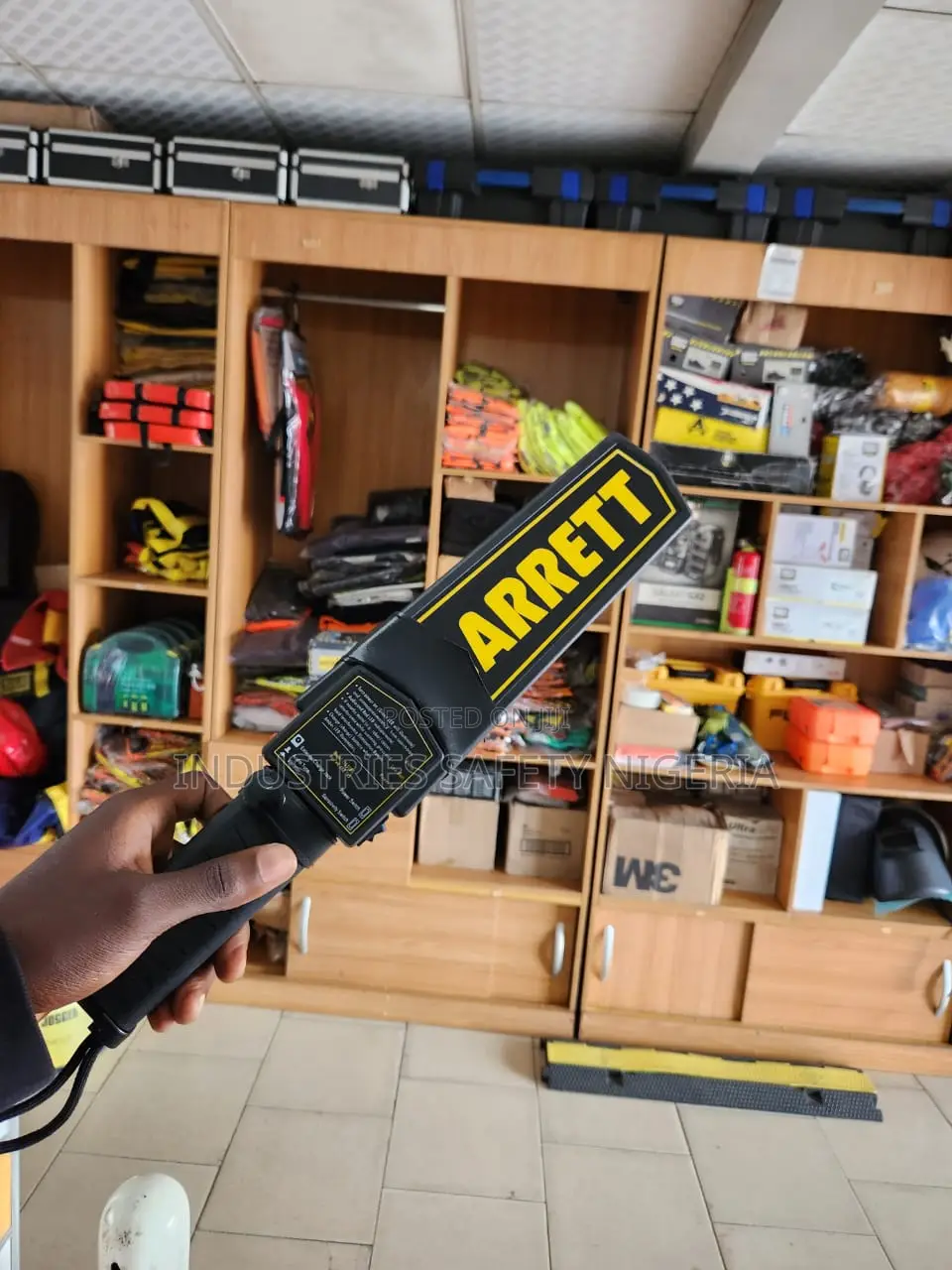 Garrett Hand-held Metal Detector Scanner