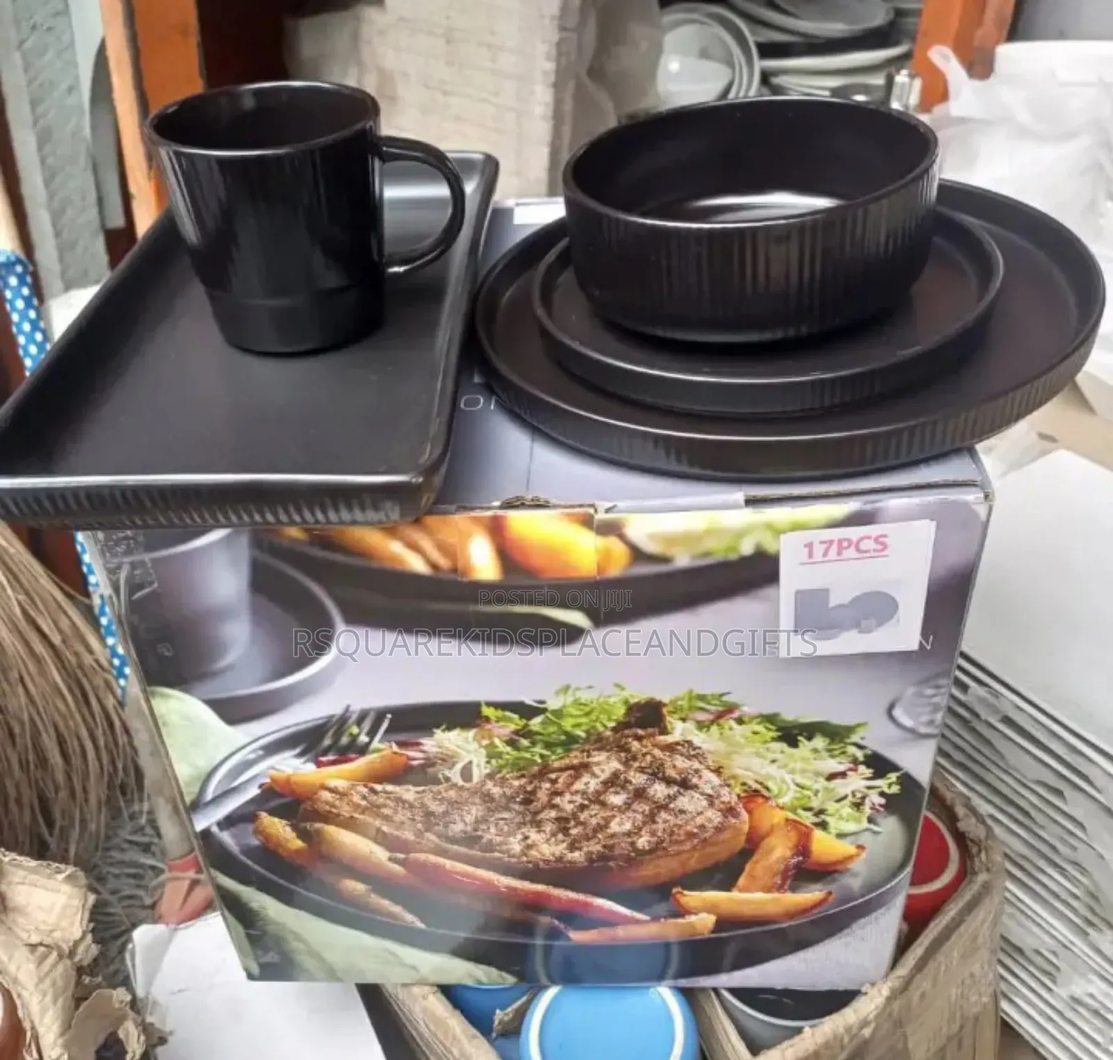 By 17 Melanin Plate Set
