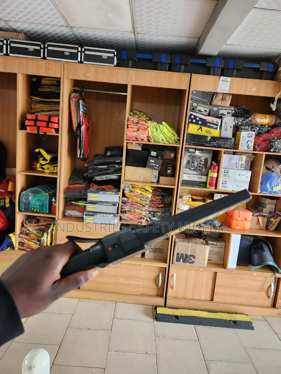 Garrett Hand-held Metal Detector Scanner
