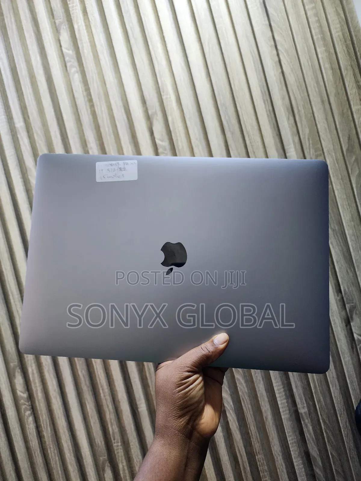 Laptop Apple MacBook Pro 32GB Intel Core i9 SSD 512GB