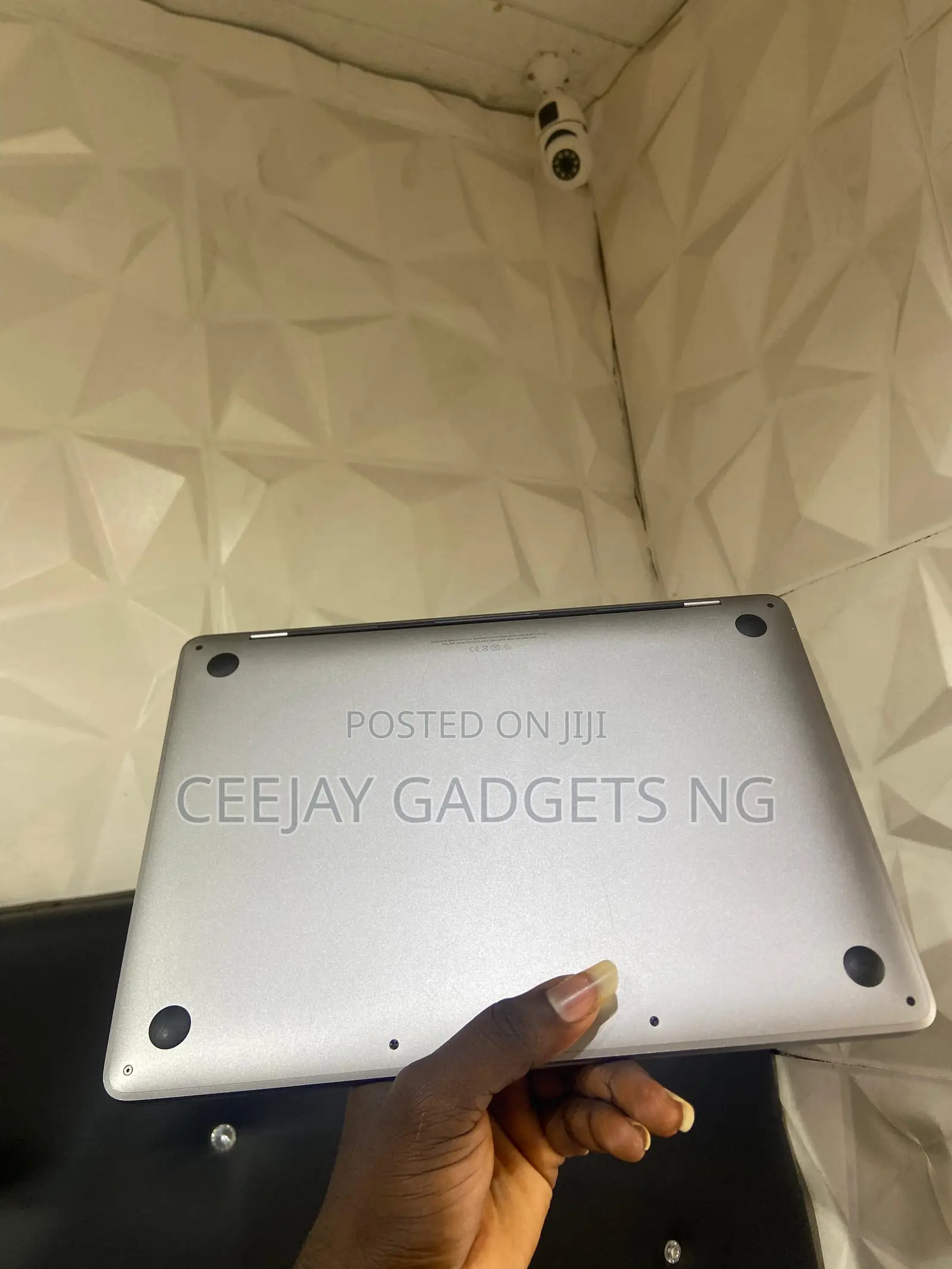 Laptop Apple MacBook Pro 2019 8GB Intel Core I5 SSD 128GB