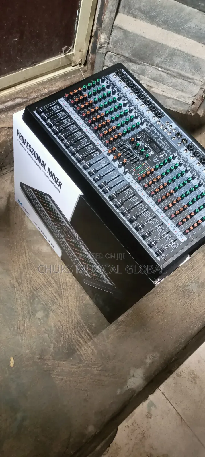 Professional Mixer 16 Channels