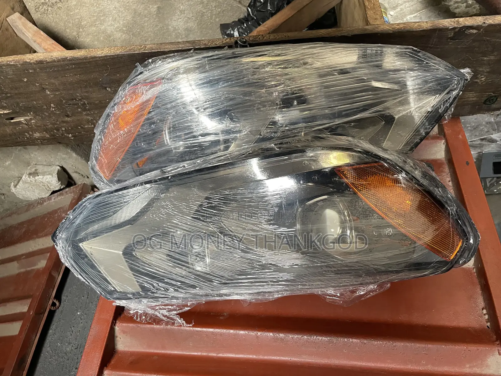 Volkswagen Touareg Headlights America 2013
