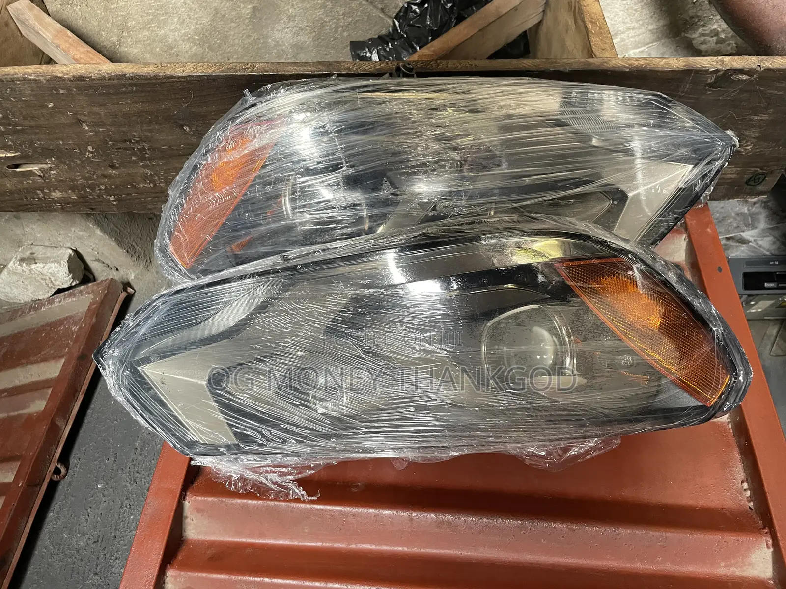 Volkswagen Touareg Headlights America 2013