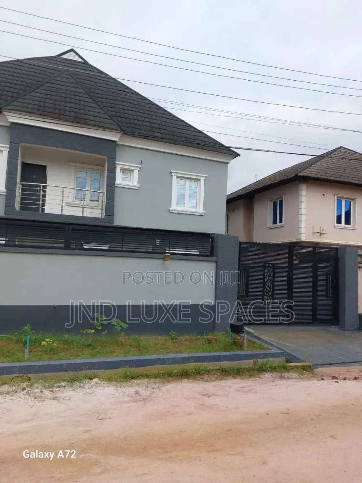 3bdrm Duplex in Kosofe for sale
