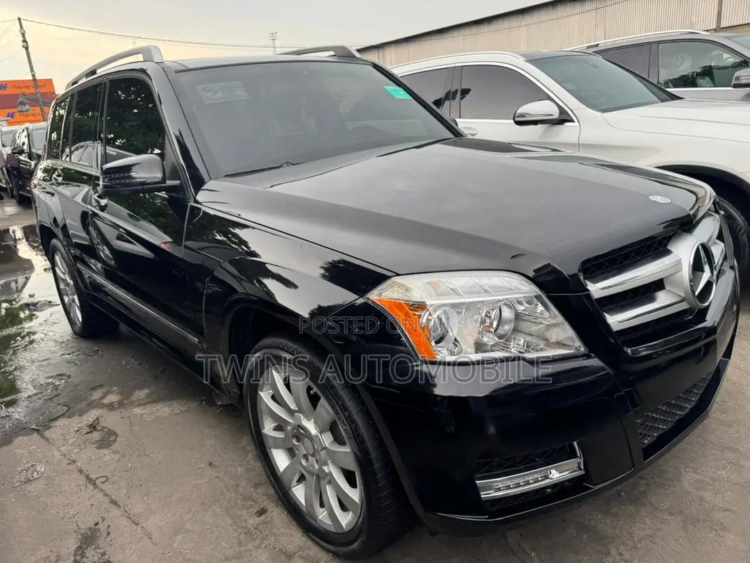 Mercedes-Benz GLK-Class 350 4MATIC 2012 Black