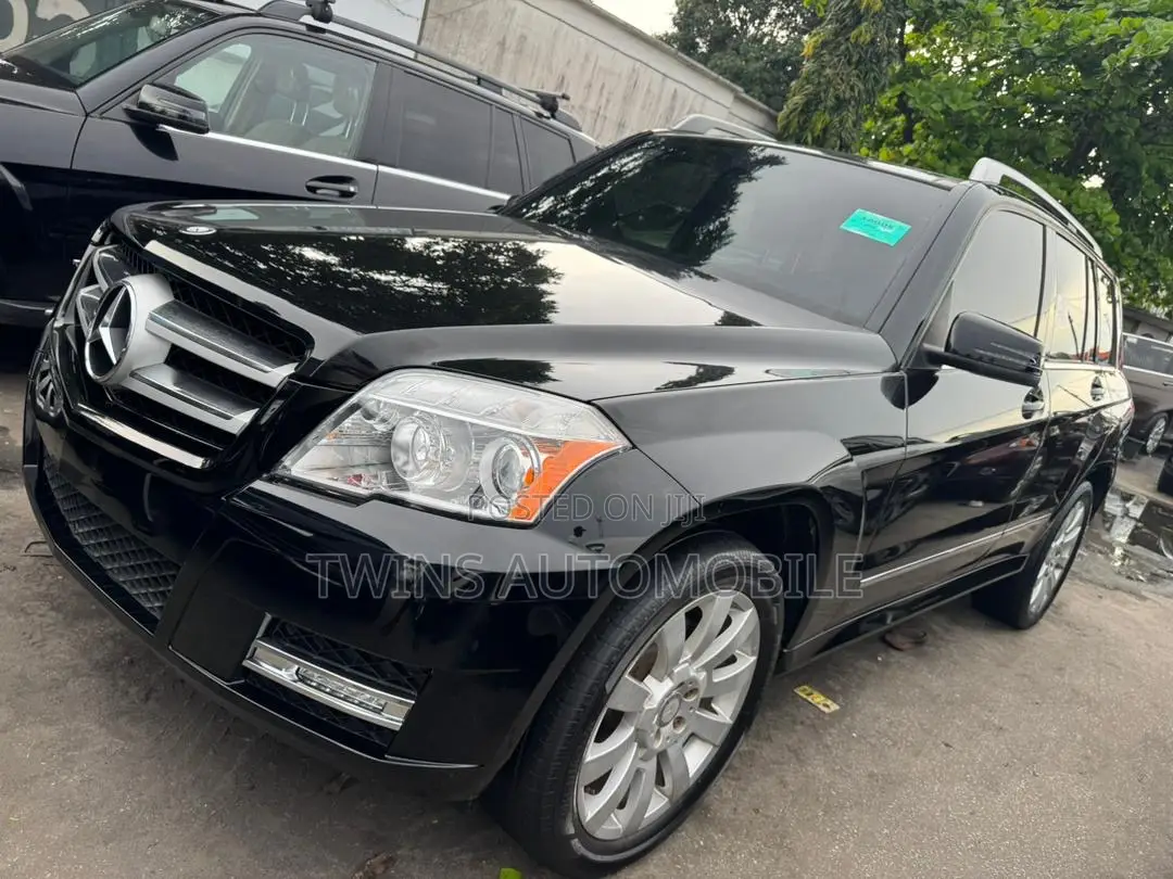 Mercedes-Benz GLK-Class 350 4MATIC 2012 Black
