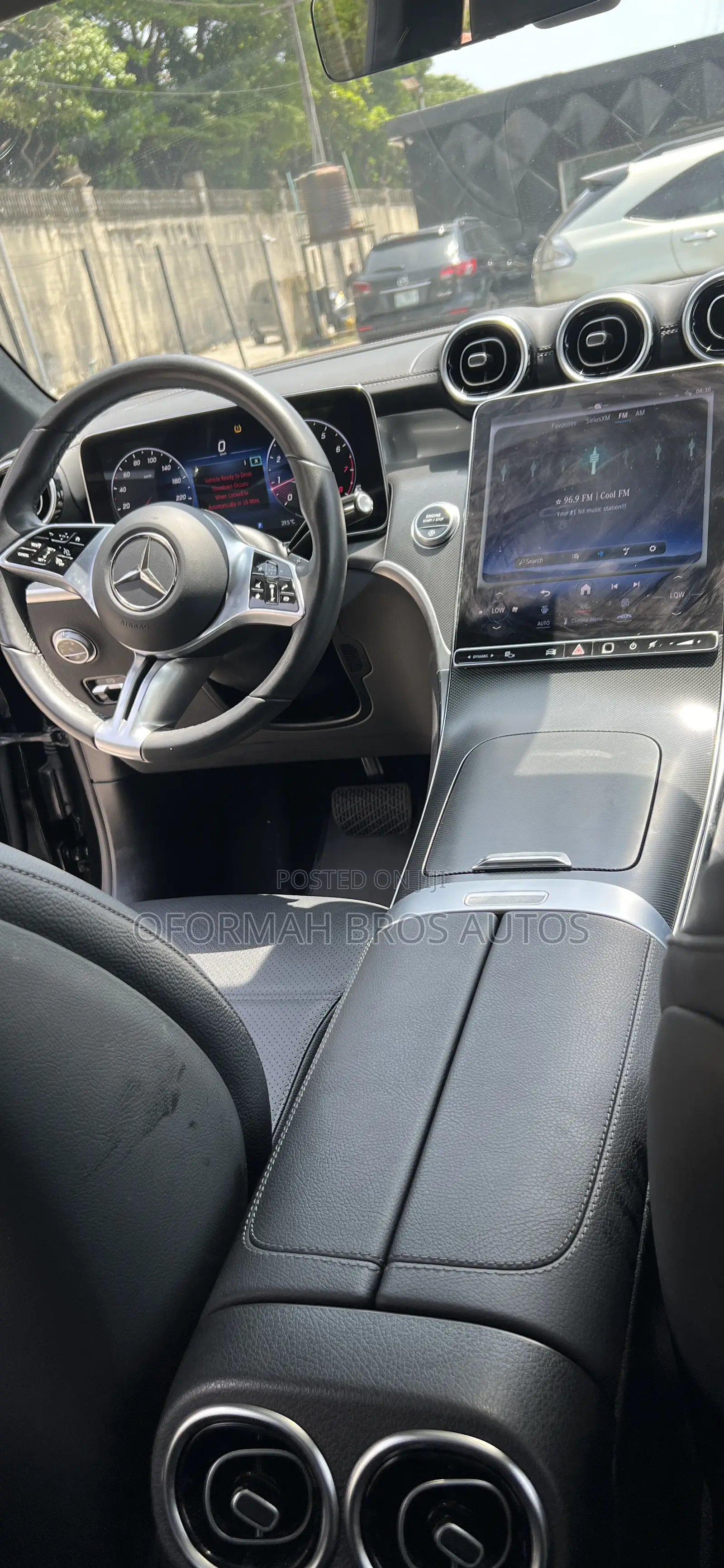 Mercedes-Benz GLC-Class 2025 Black
