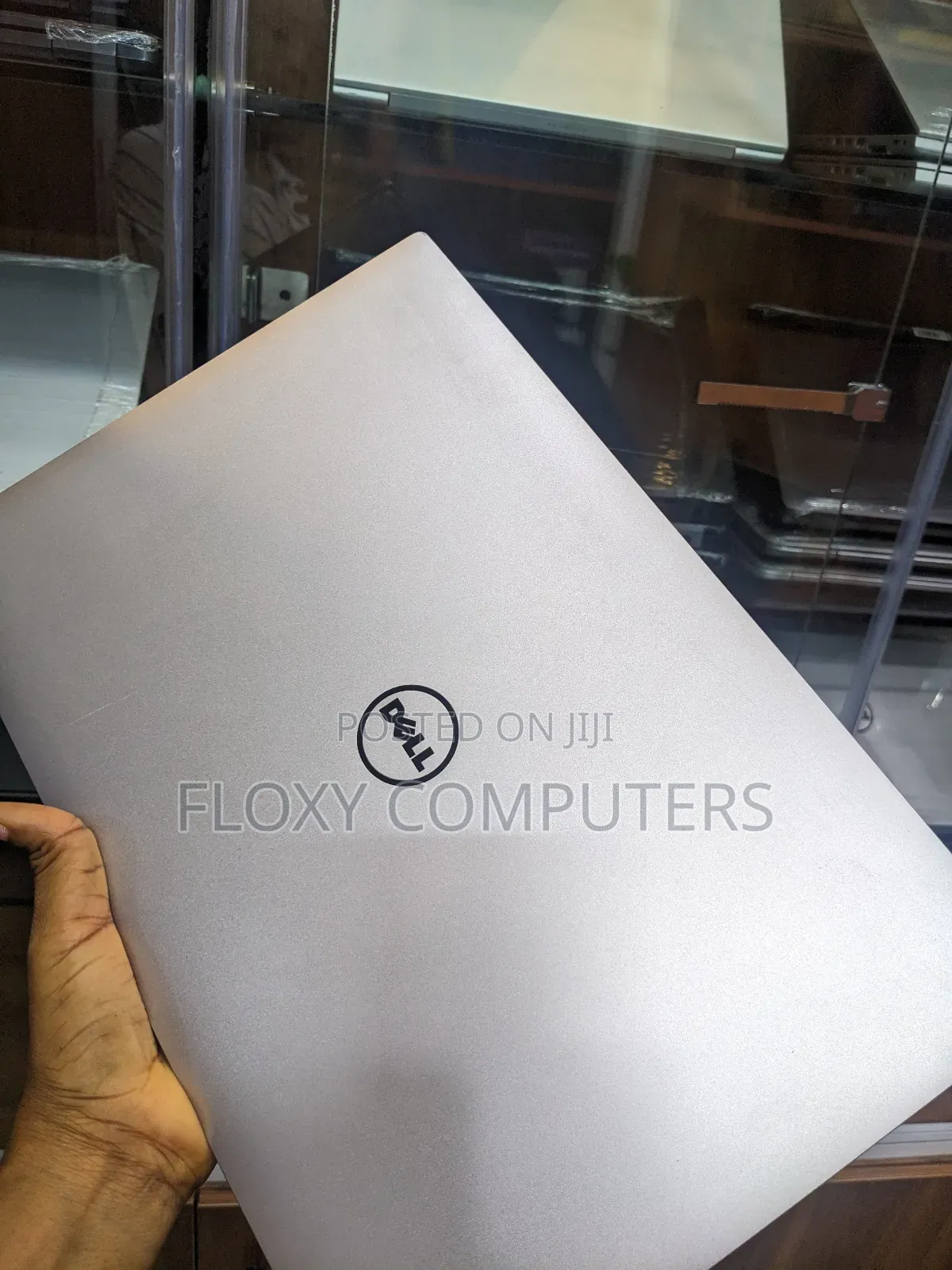 Laptop Dell Latitude 5520 16GB Intel Core I7 SSD 256GB