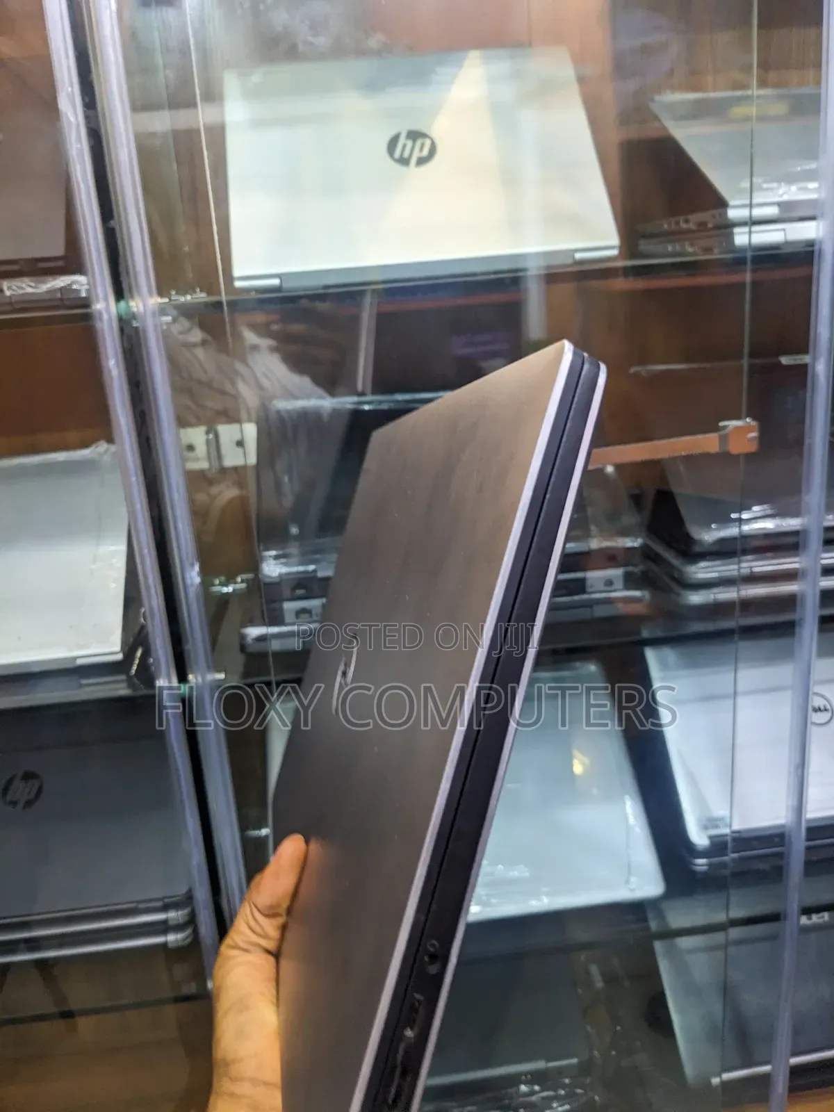 Laptop Dell Latitude 5520 16GB Intel Core I7 SSD 256GB