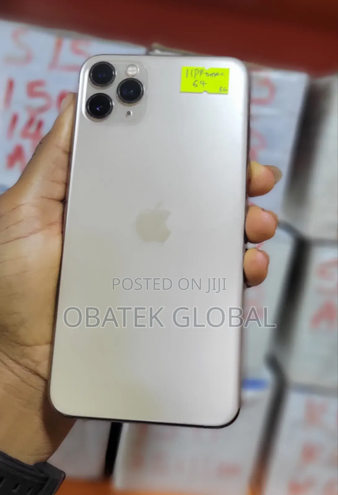 Apple iPhone 11 Pro Max 64 GB Gold