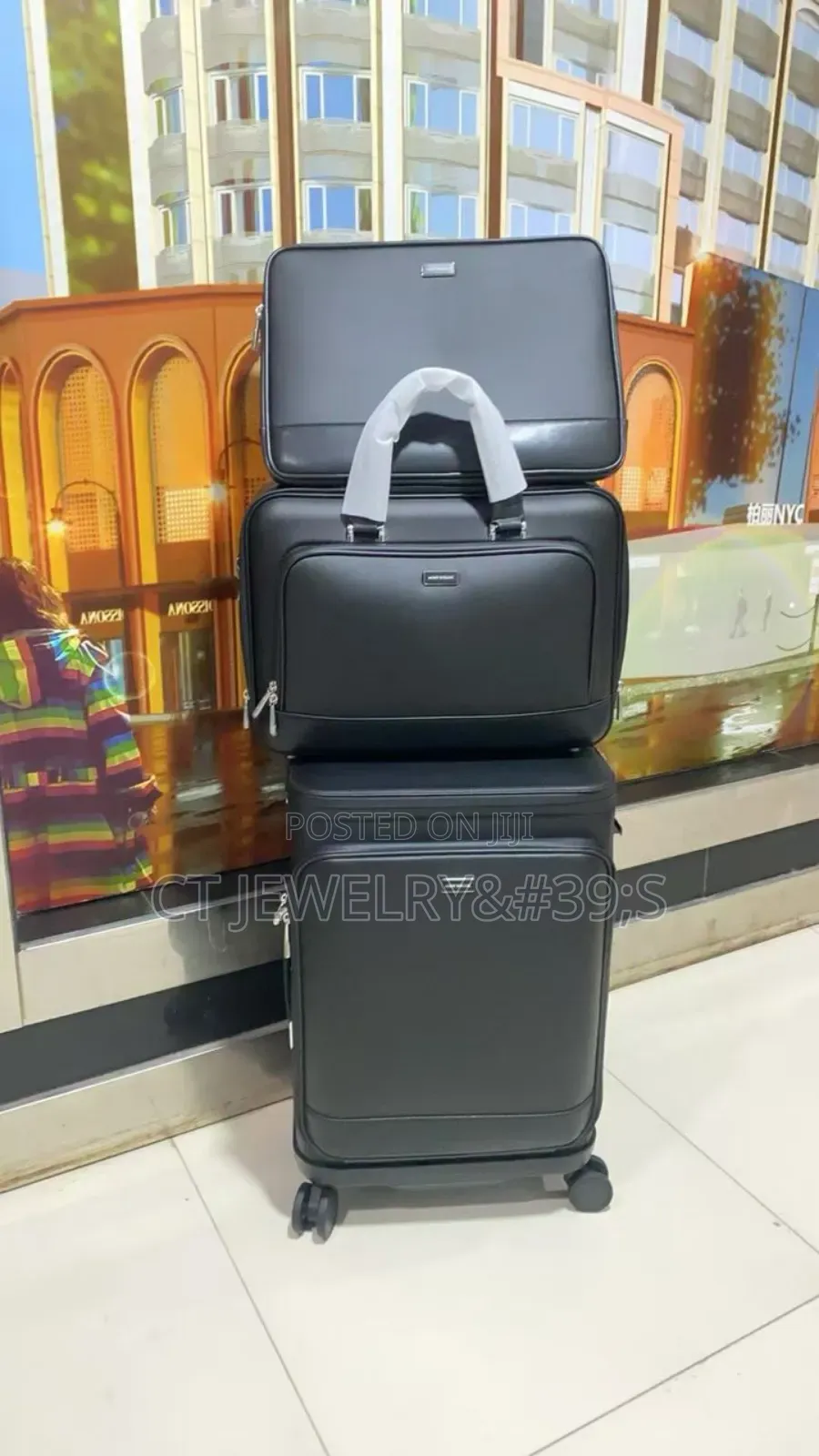 Genuine Leather Hand Luggage Box Size20" Brand Name: Mont Blanc