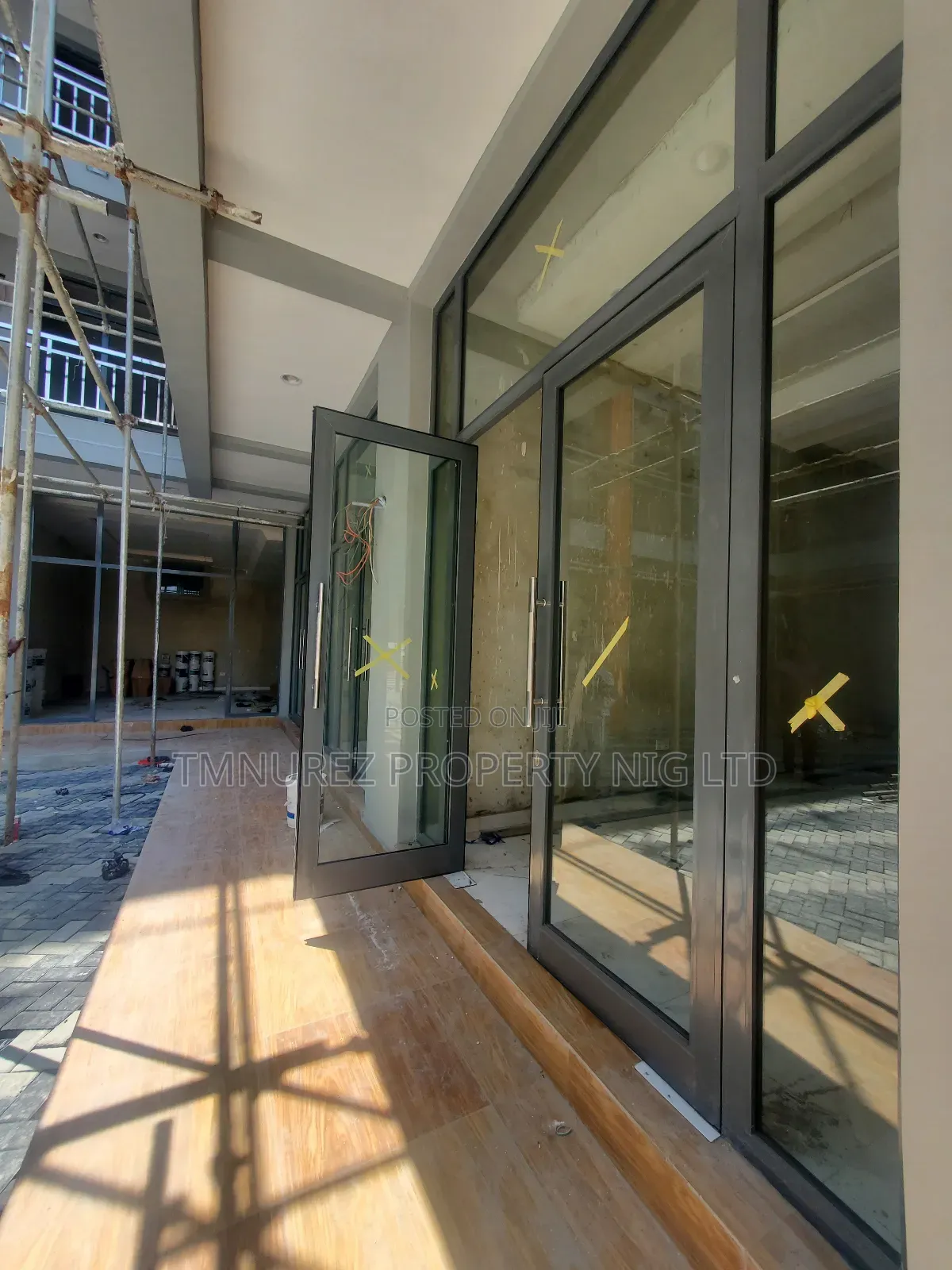 Shop for Rent Orchild Road