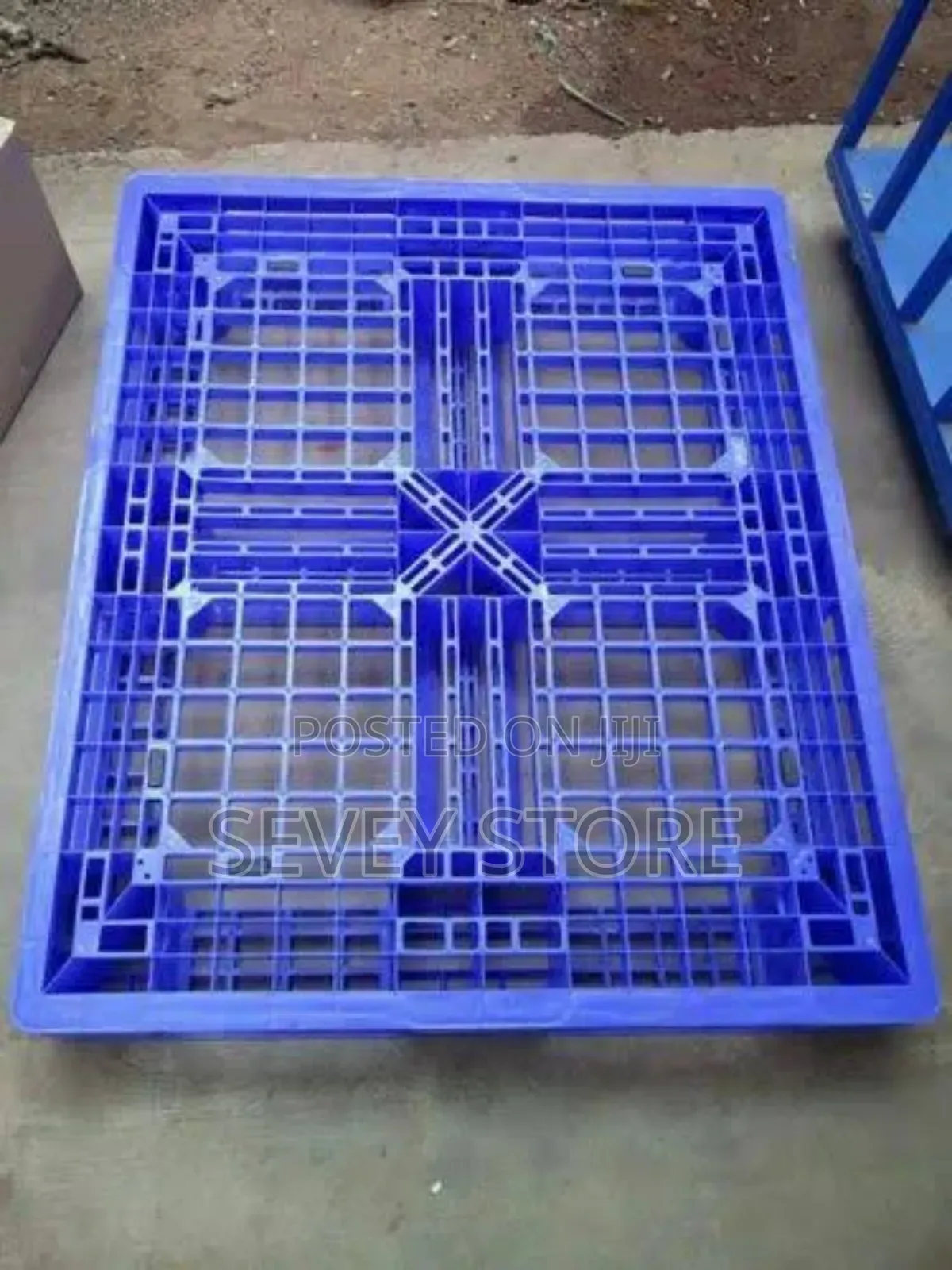Roto Molded Plastic Pallets