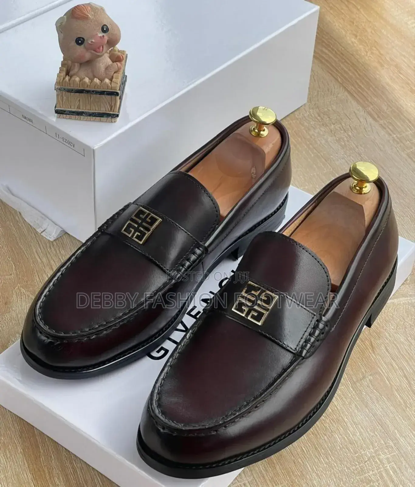 Givenchy Loafers – Sophistication in Every Step