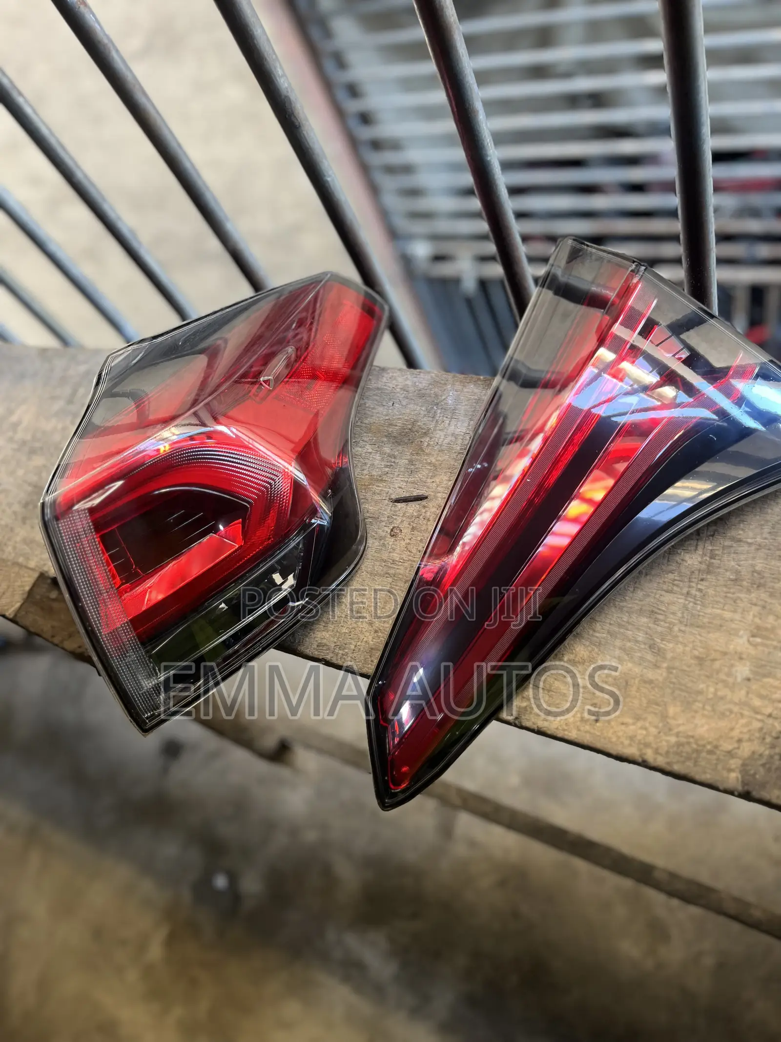 Back Light Rav4 2017 - 2018 Available Now