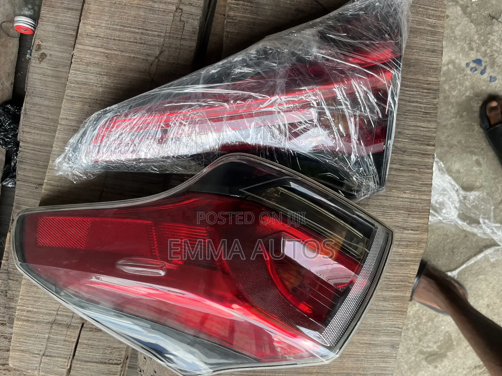 Back Light Rav4 2017 - 2018 Available Now