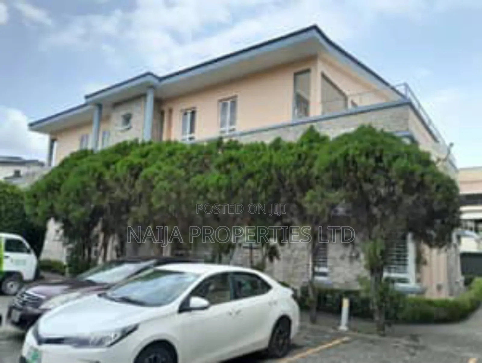 3bdrm Block of Flats in Osborne, Ikoyi for sale