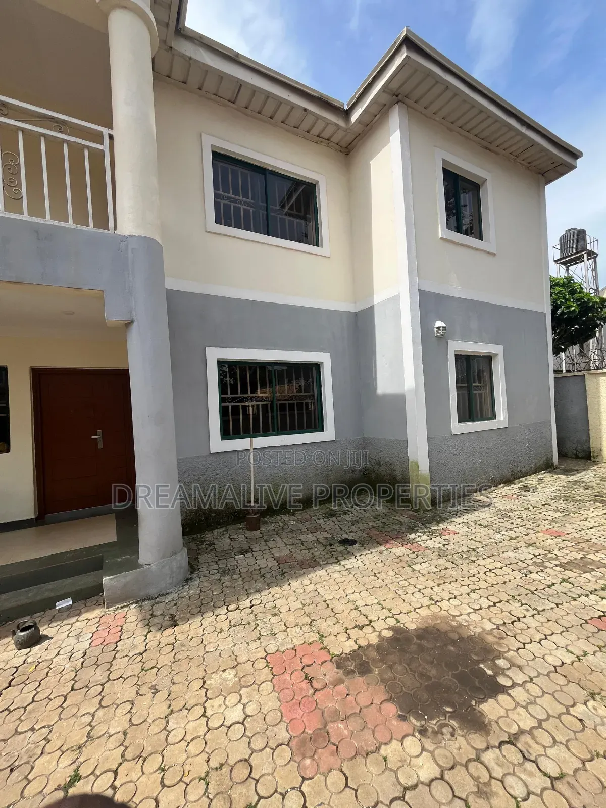 2bdrm Block of Flats in Estate, Dawaki for sale