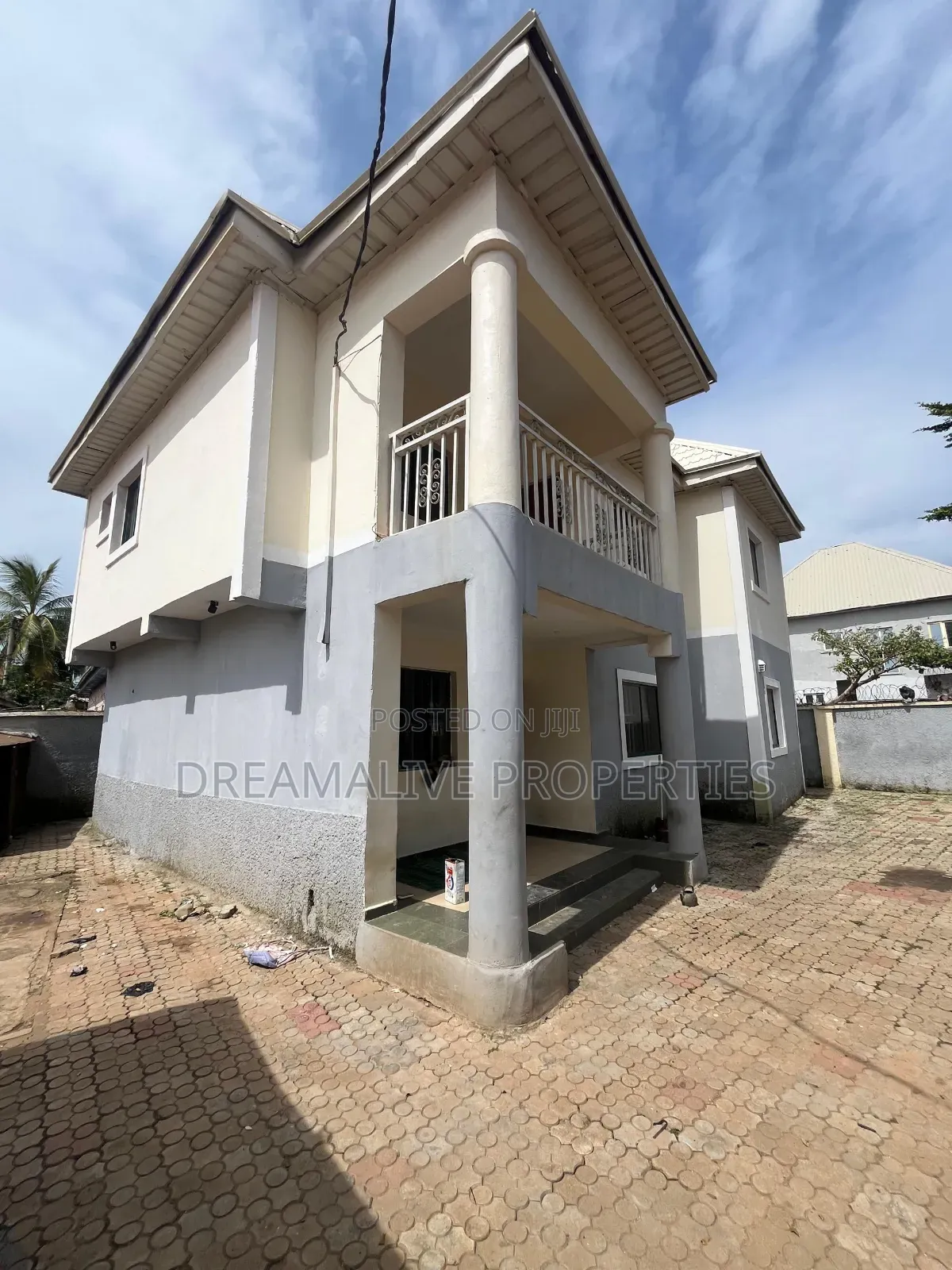 2bdrm Block of Flats in Estate, Dawaki for sale
