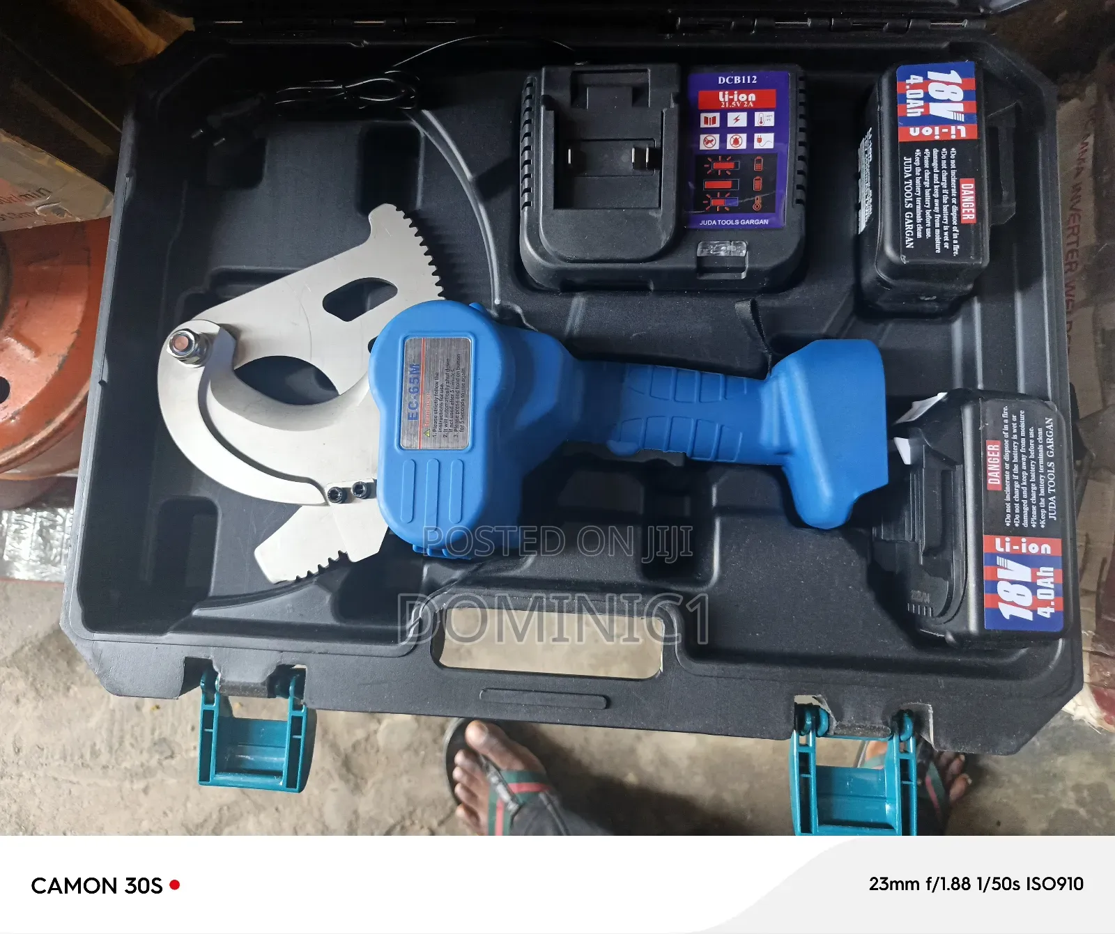 Cordless Cable Cutter  Ec-65-105mm
