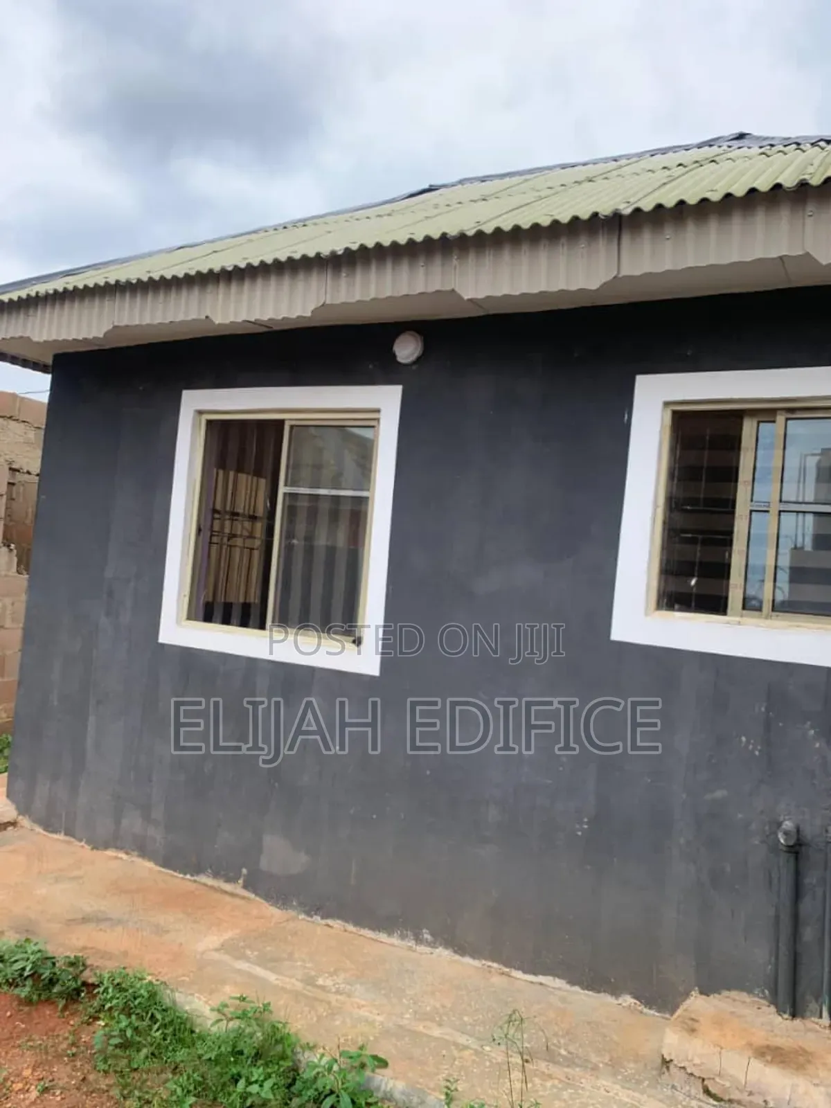 Furnished 3bdrm Bungalow in Ogijo, Ita Oluwo for sale