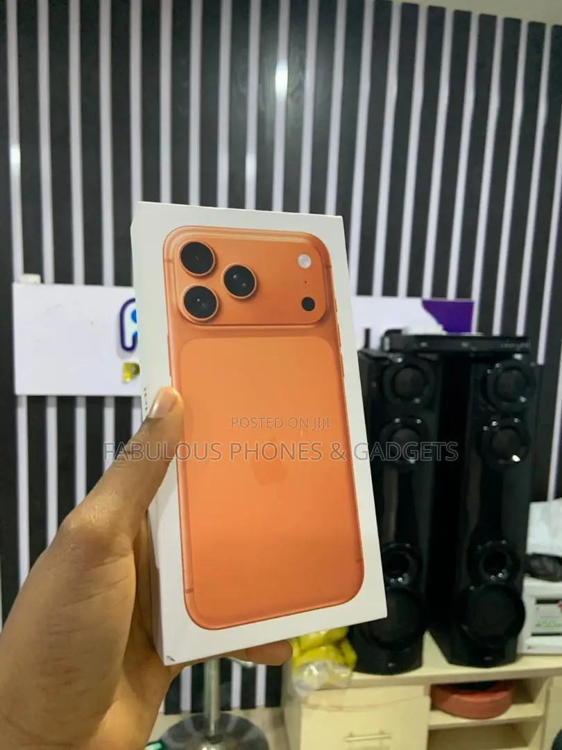 New Apple iPhone 17 Pro Max 256 GB Orange