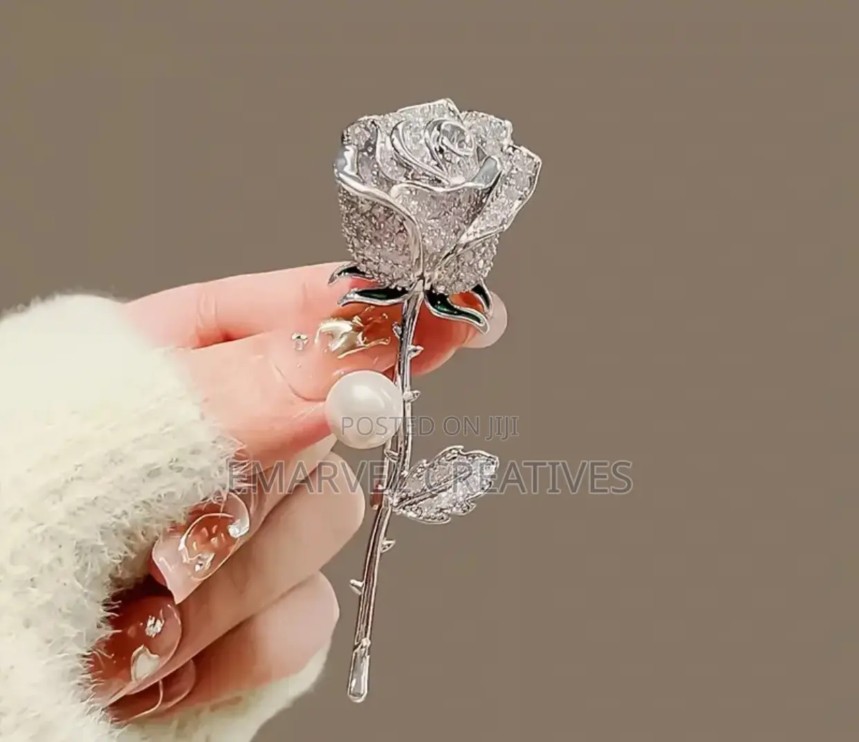 Luxurious Sparkling Water Diamond Imitation Pearl Rose Flower Brooch,