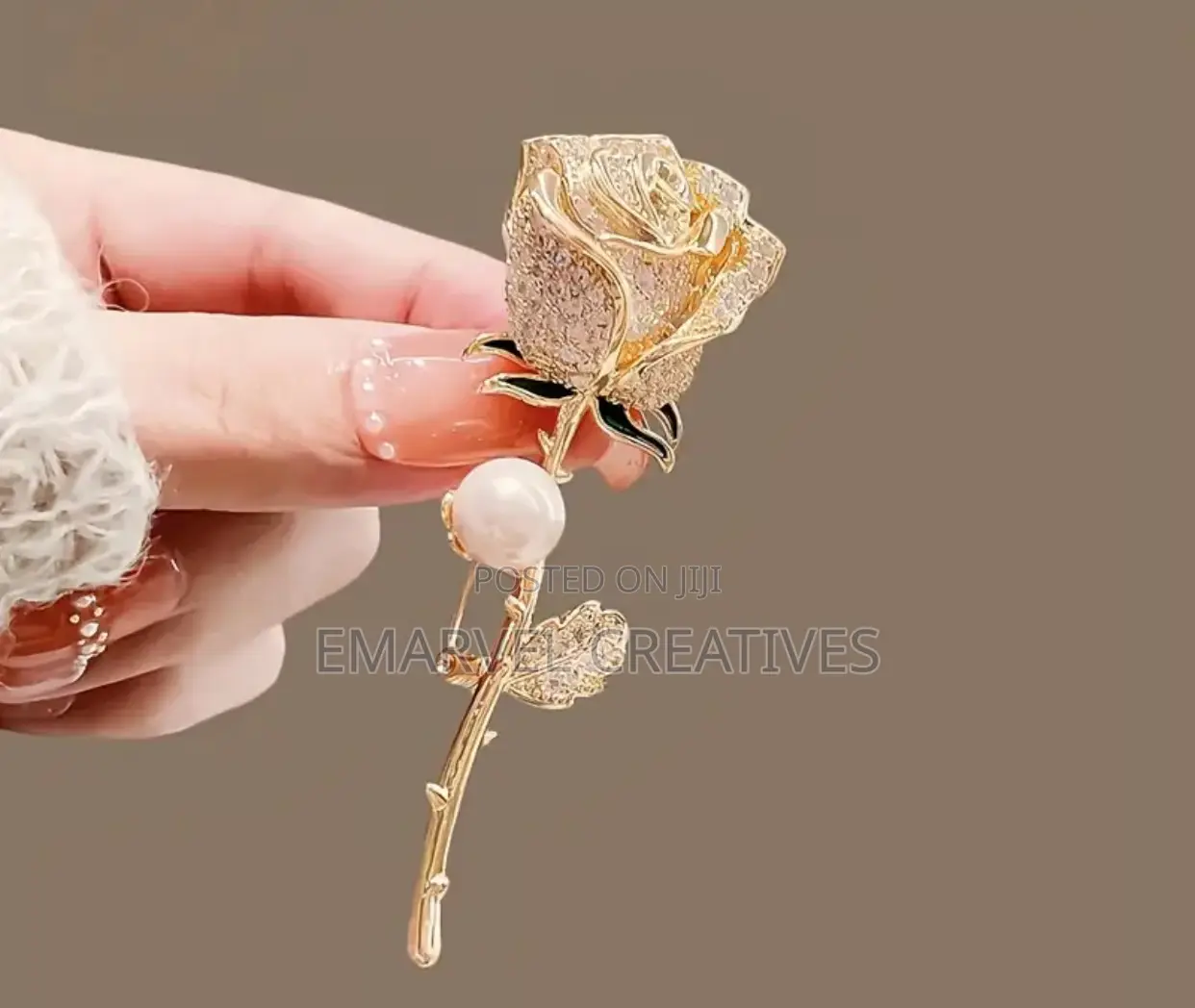 Luxurious Sparkling Water Diamond Imitation Pearl Rose Flower Brooch,