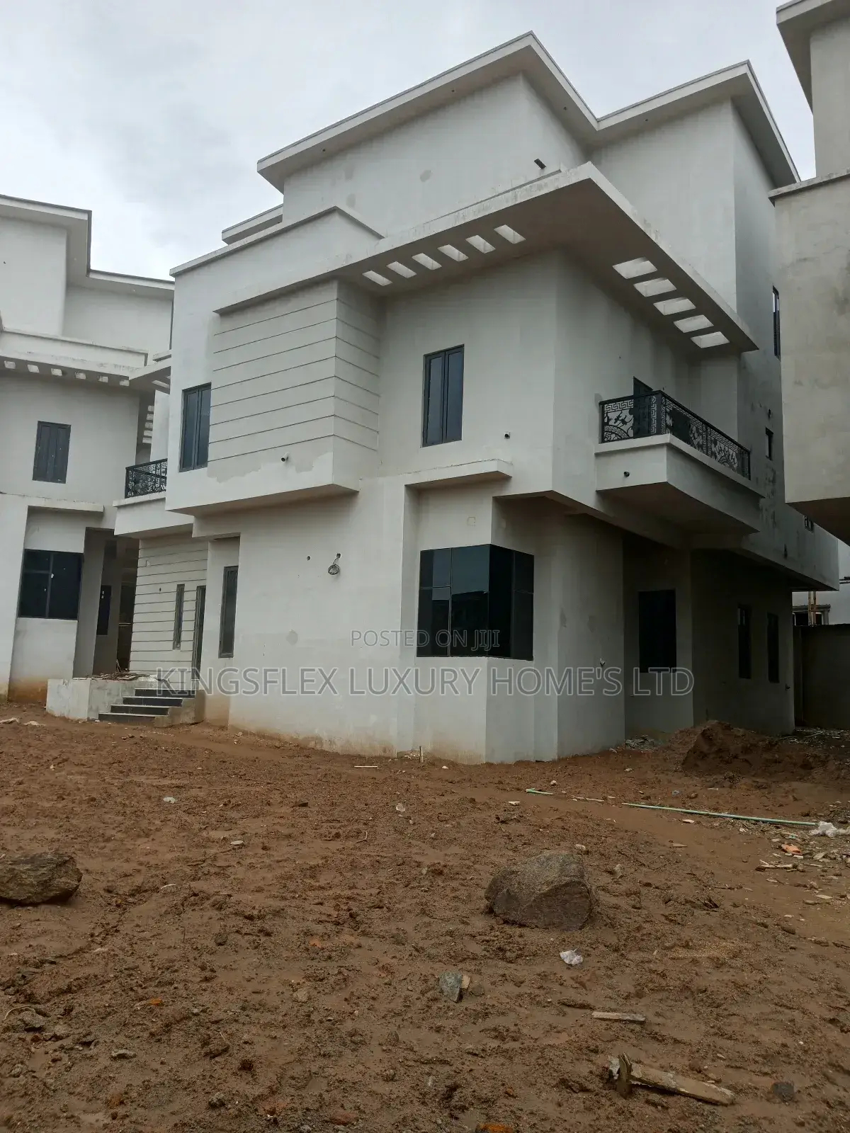 7bdrm Mansion in Asokoro Mansion for sale