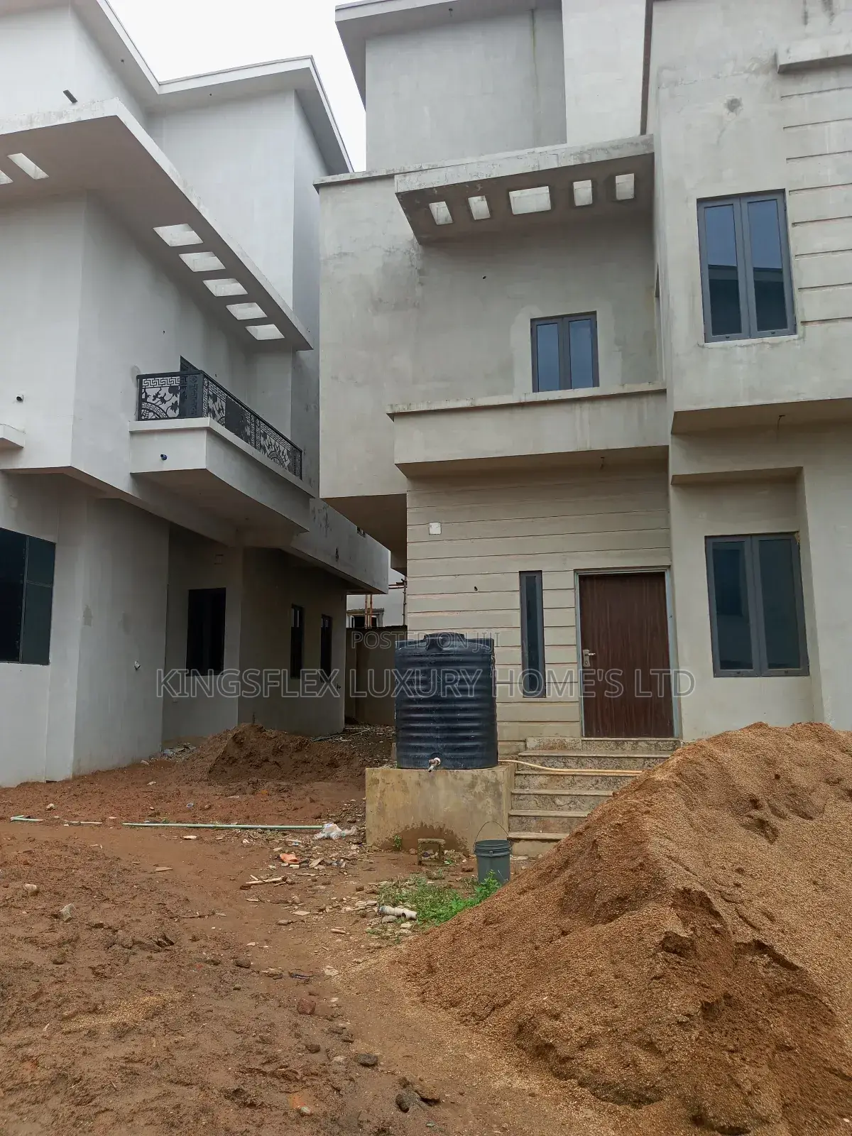 7bdrm Mansion in Asokoro Mansion for sale