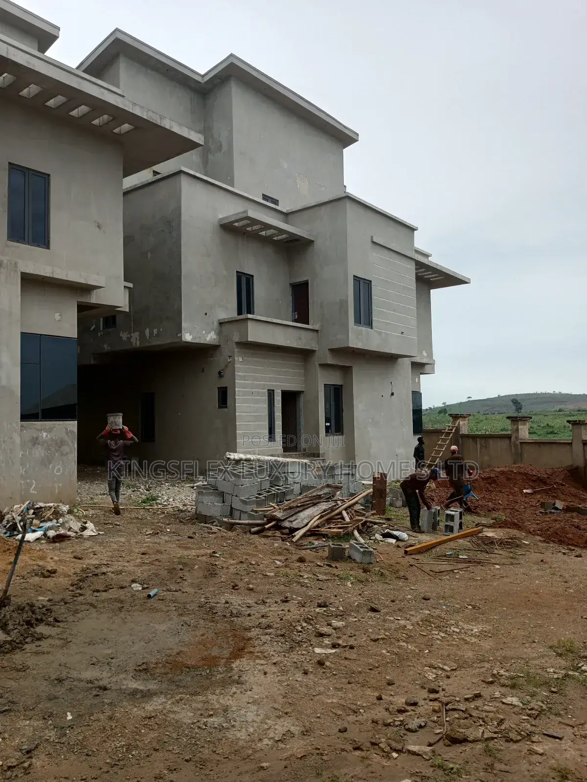 7bdrm Mansion in Asokoro Mansion for sale
