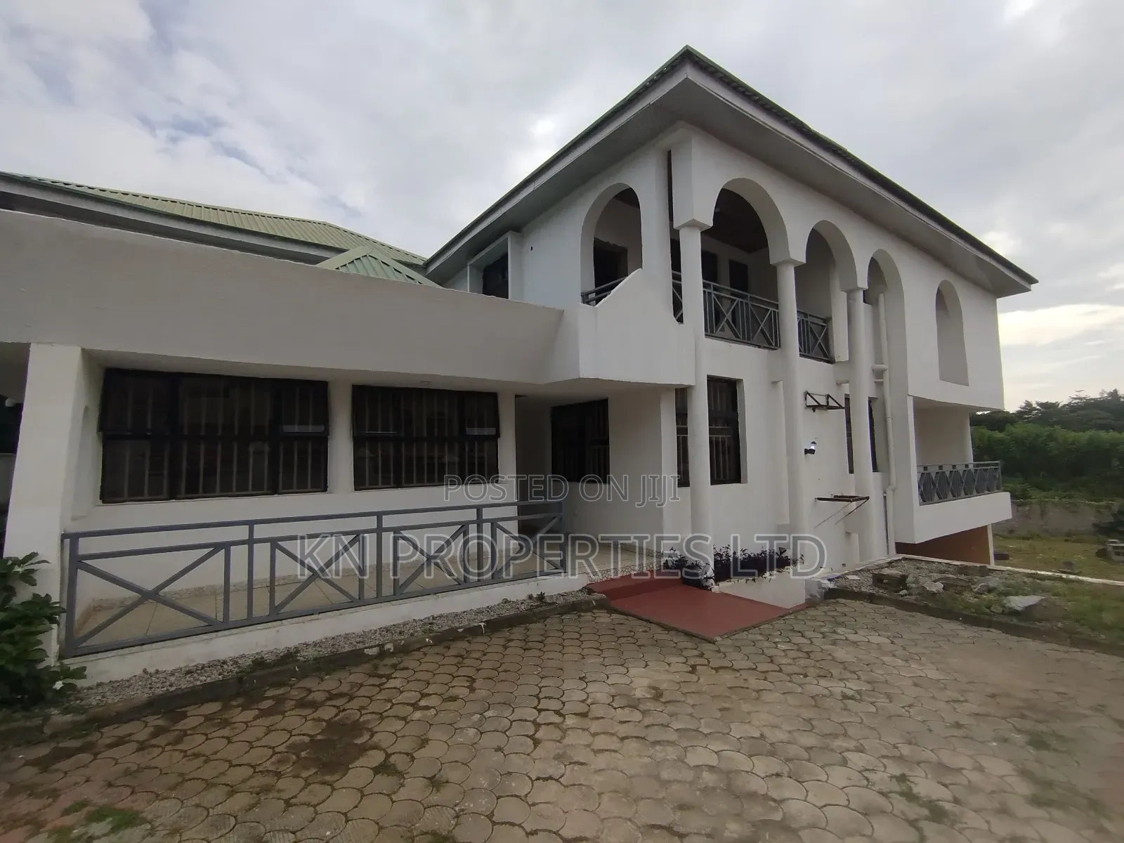 16bdrm Duplex in Diplomatic Zone, Asokoro for rent