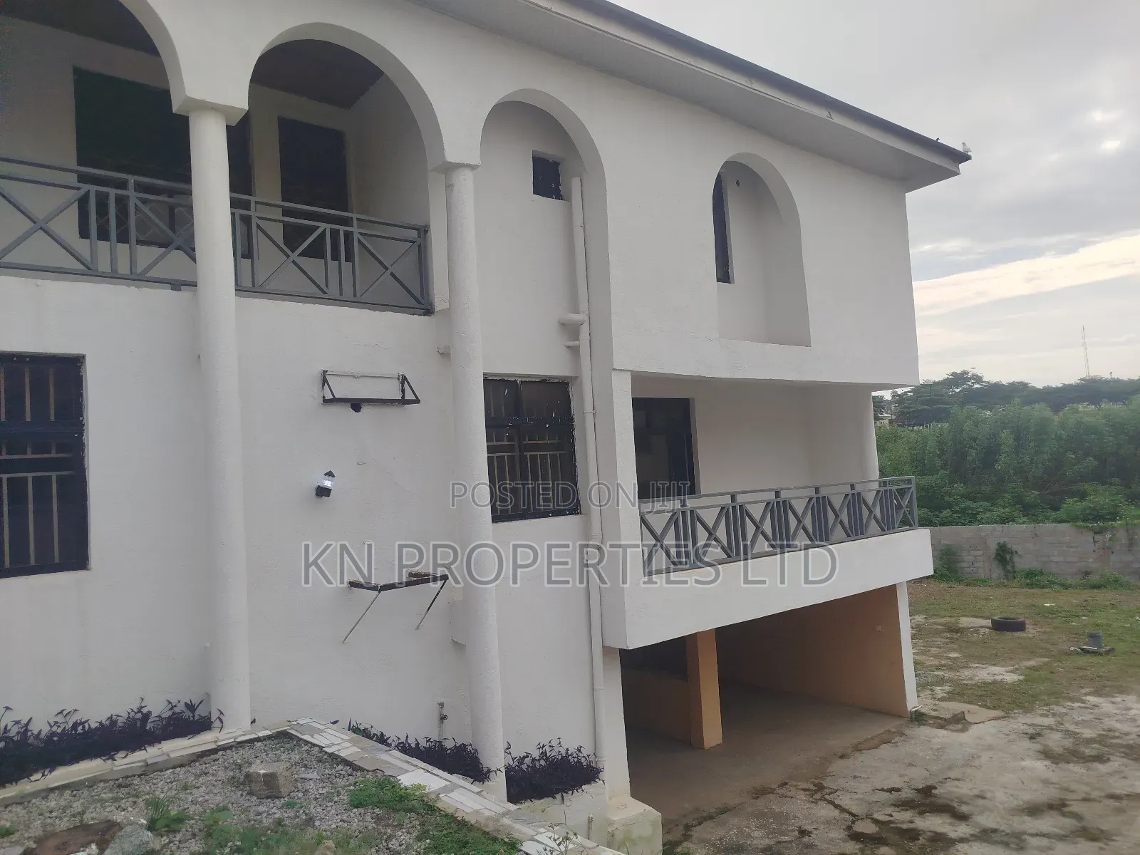 16bdrm Duplex in Diplomatic Zone, Asokoro for rent