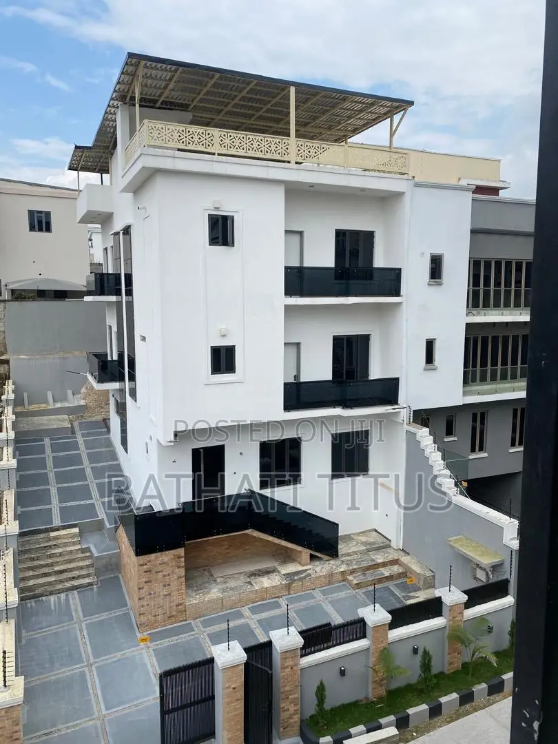 4bdrm Duplex in Qwp Residence, Guzape District for sale