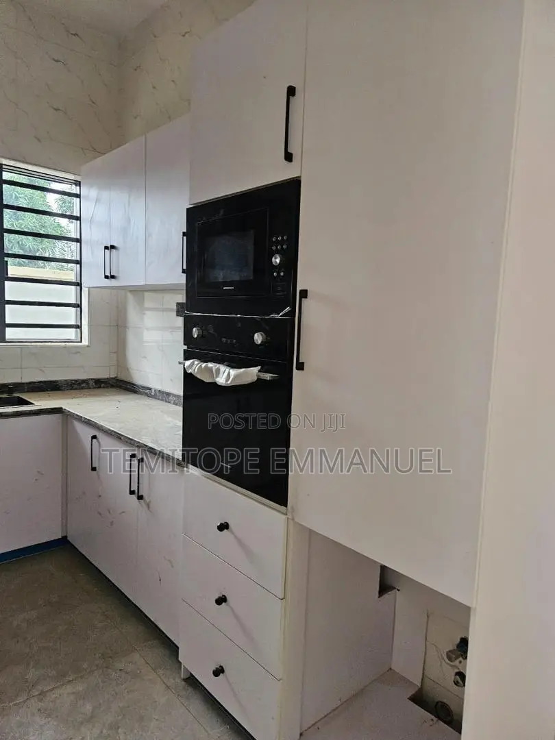 Furnished 4bdrm Duplex in Gra Ikeja for sale