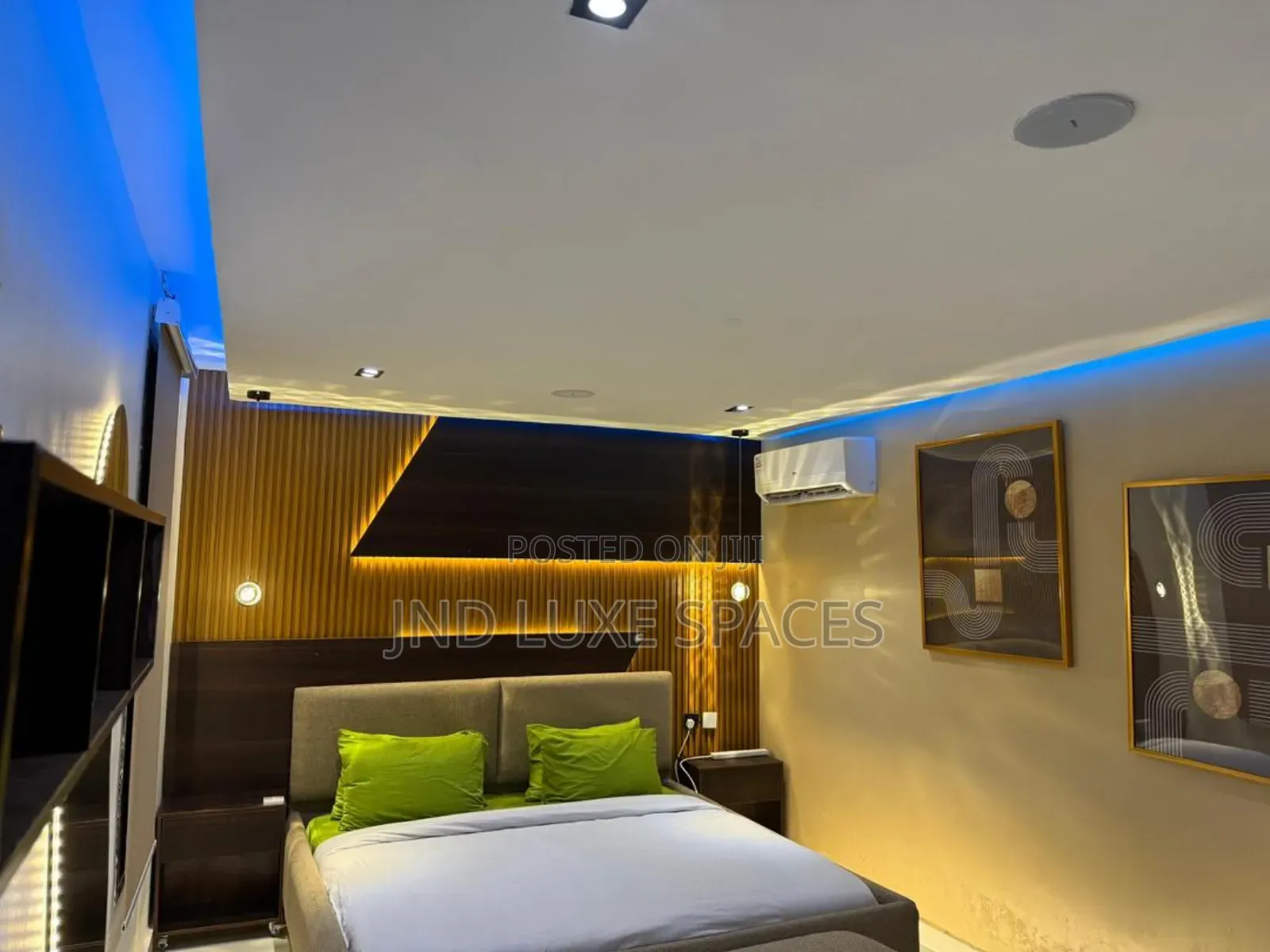 2-Bedroom Starlight Alexa-Powered, Fully Automated, Totally Awesome