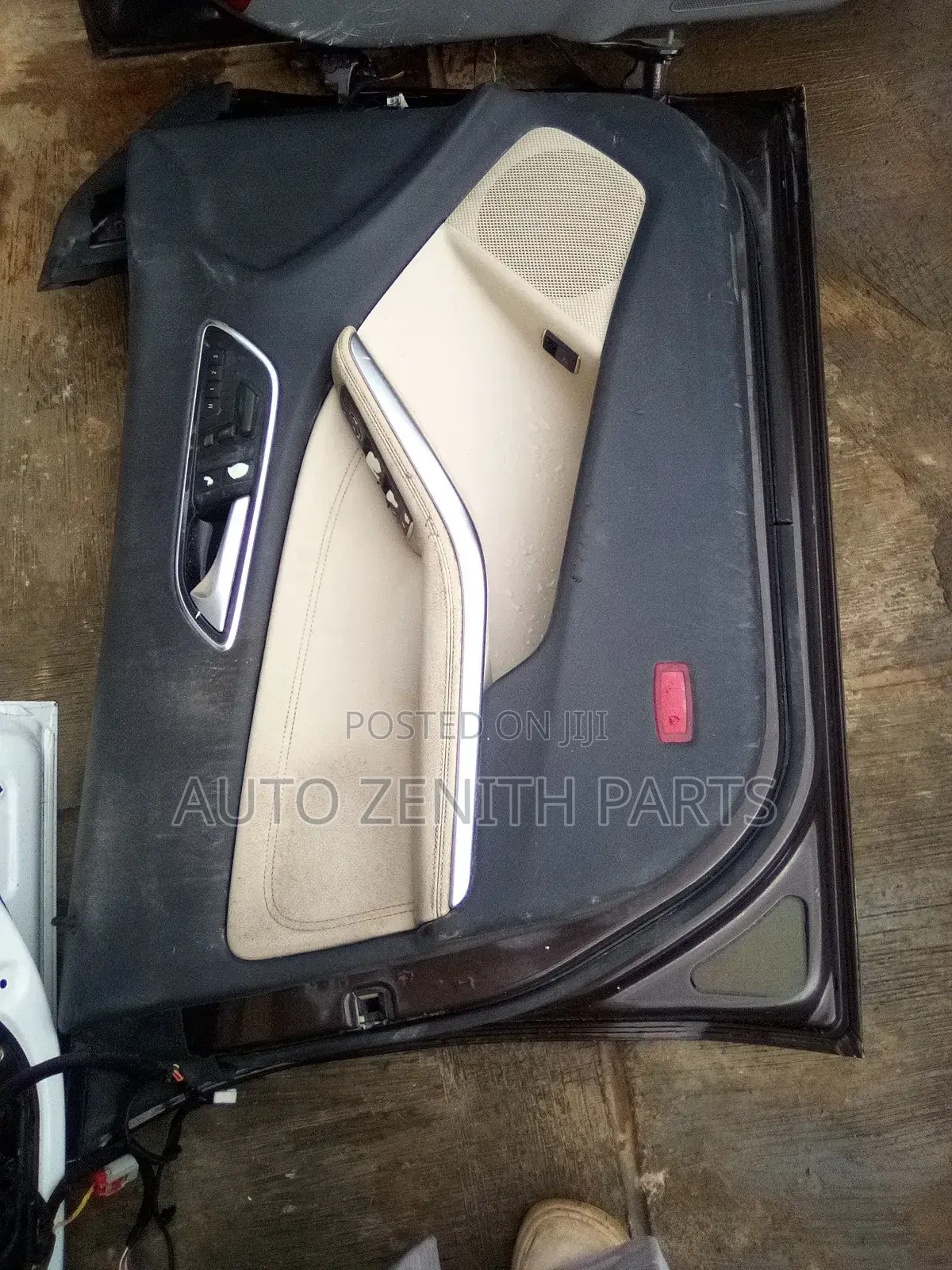 Mercedes Benz Cla250 2014 R-L Door