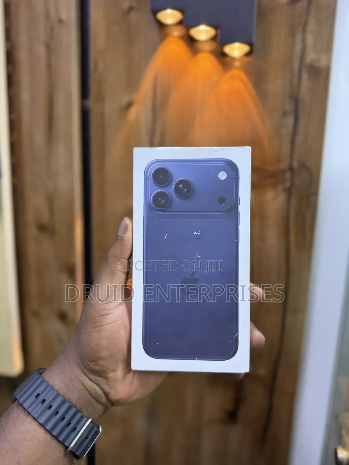 New Apple iPhone 17 Pro Max 256 GB Blue