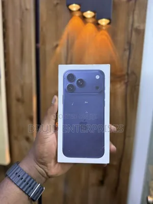 New Apple iPhone 17 Pro Max 256 GB Blue
