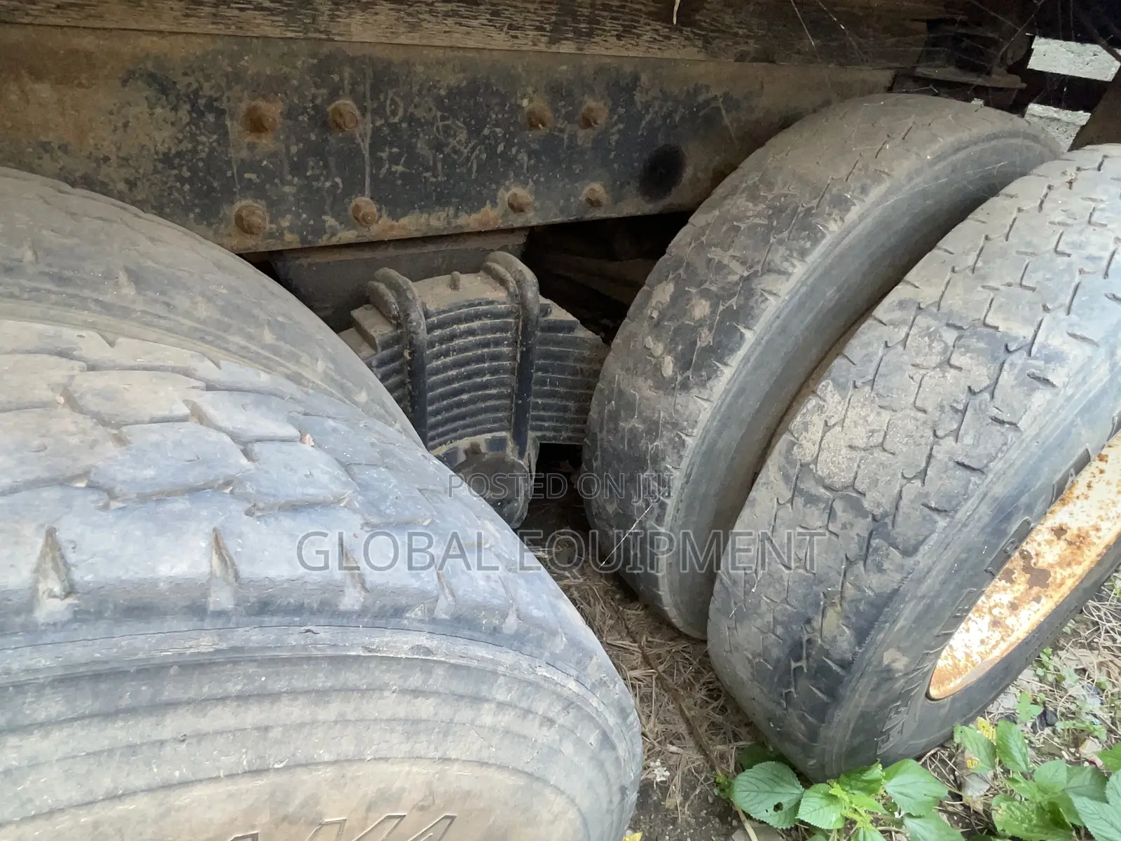 R-Model Mack Dump Truck