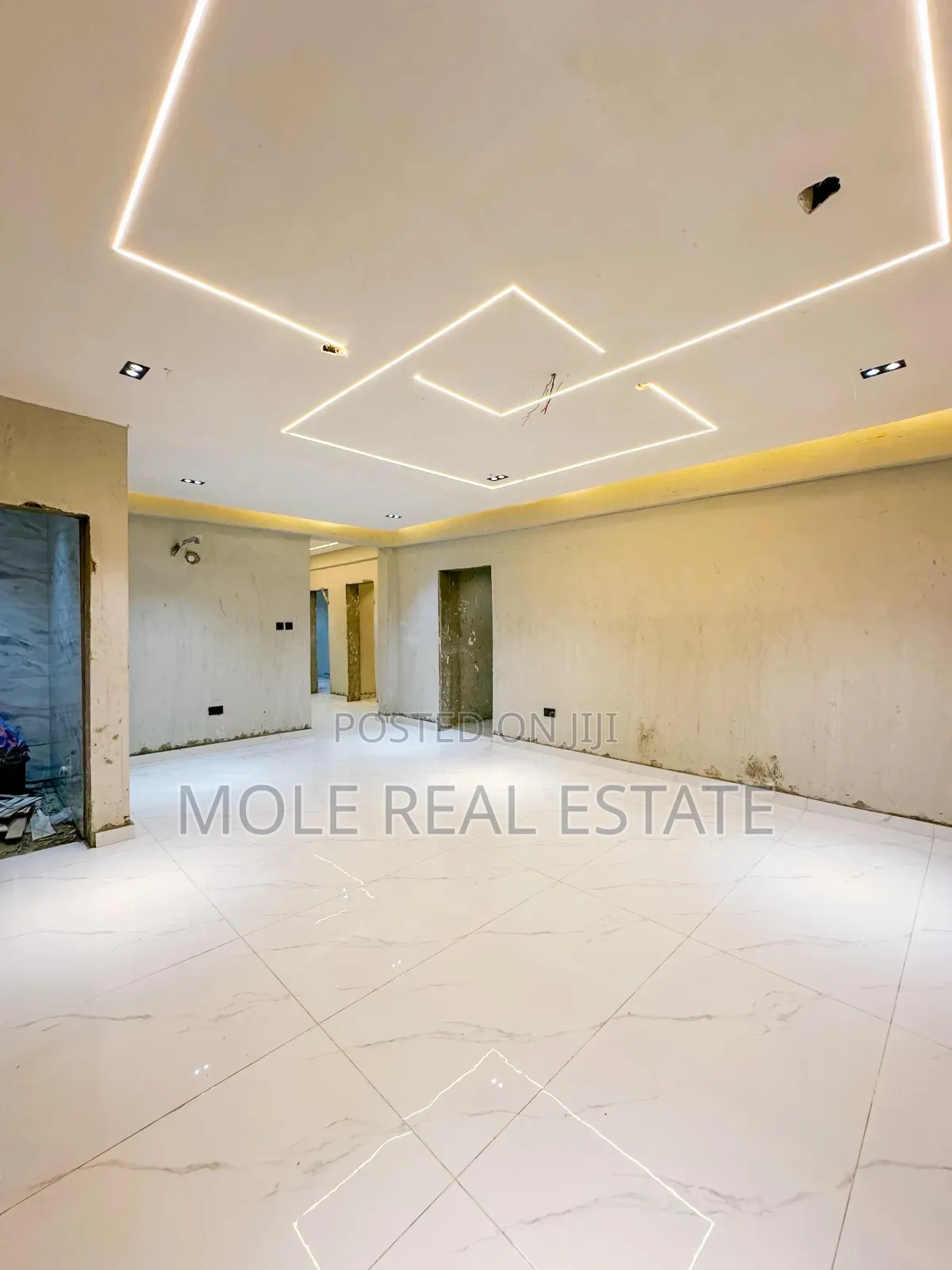 Furnished 3bdrm Block of Flats in Akoka Yaba Lagos for sale