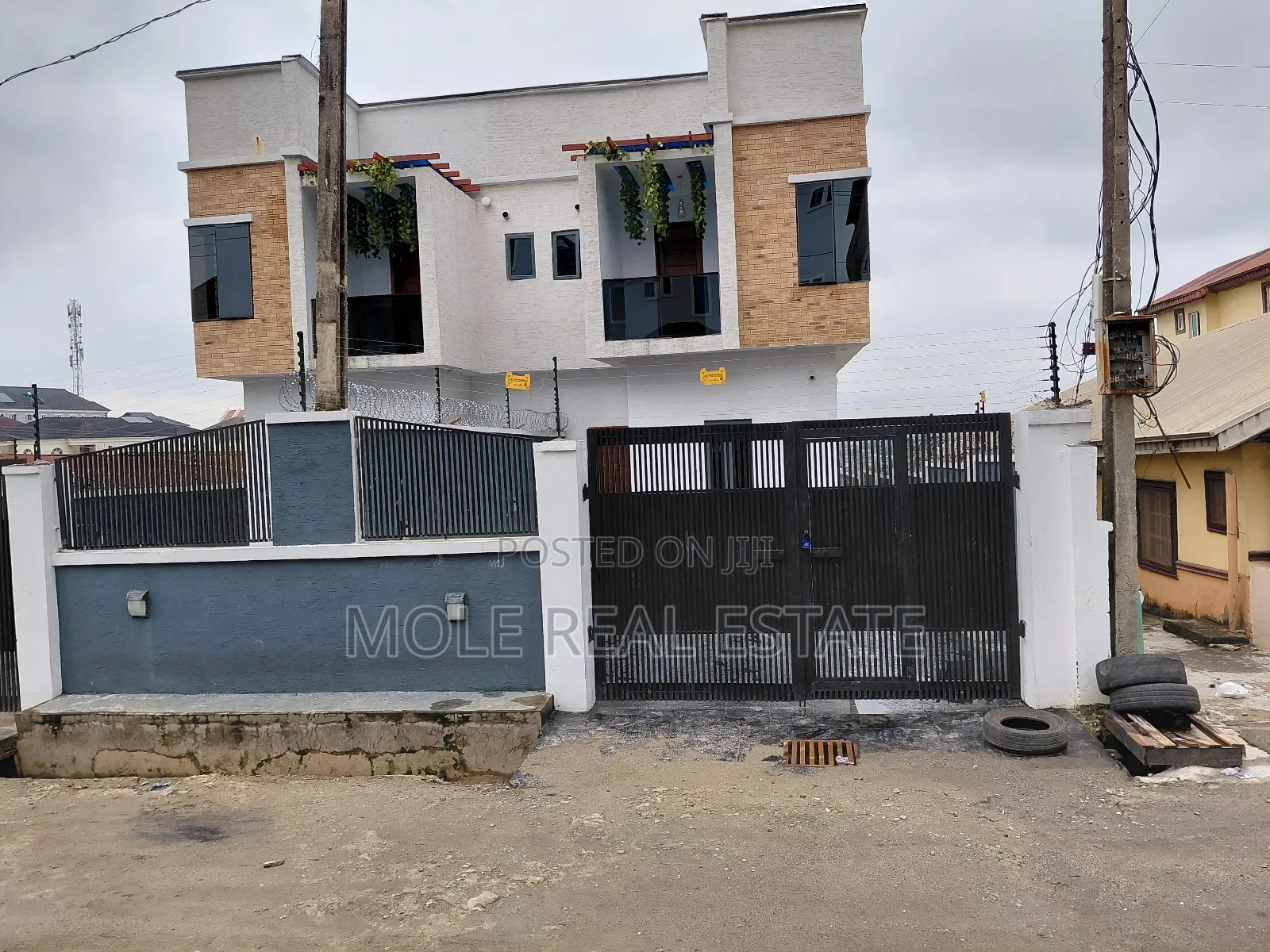 Furnished 4bdrm Duplex in Behind Didolu Estate, Ogba for sale