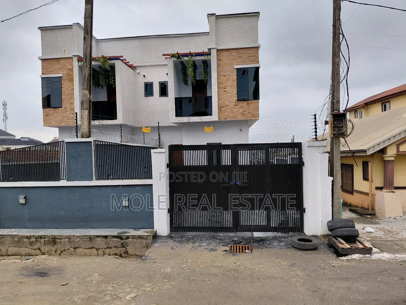 Furnished 4bdrm Duplex in Behind Didolu Estate, Ogba for sale