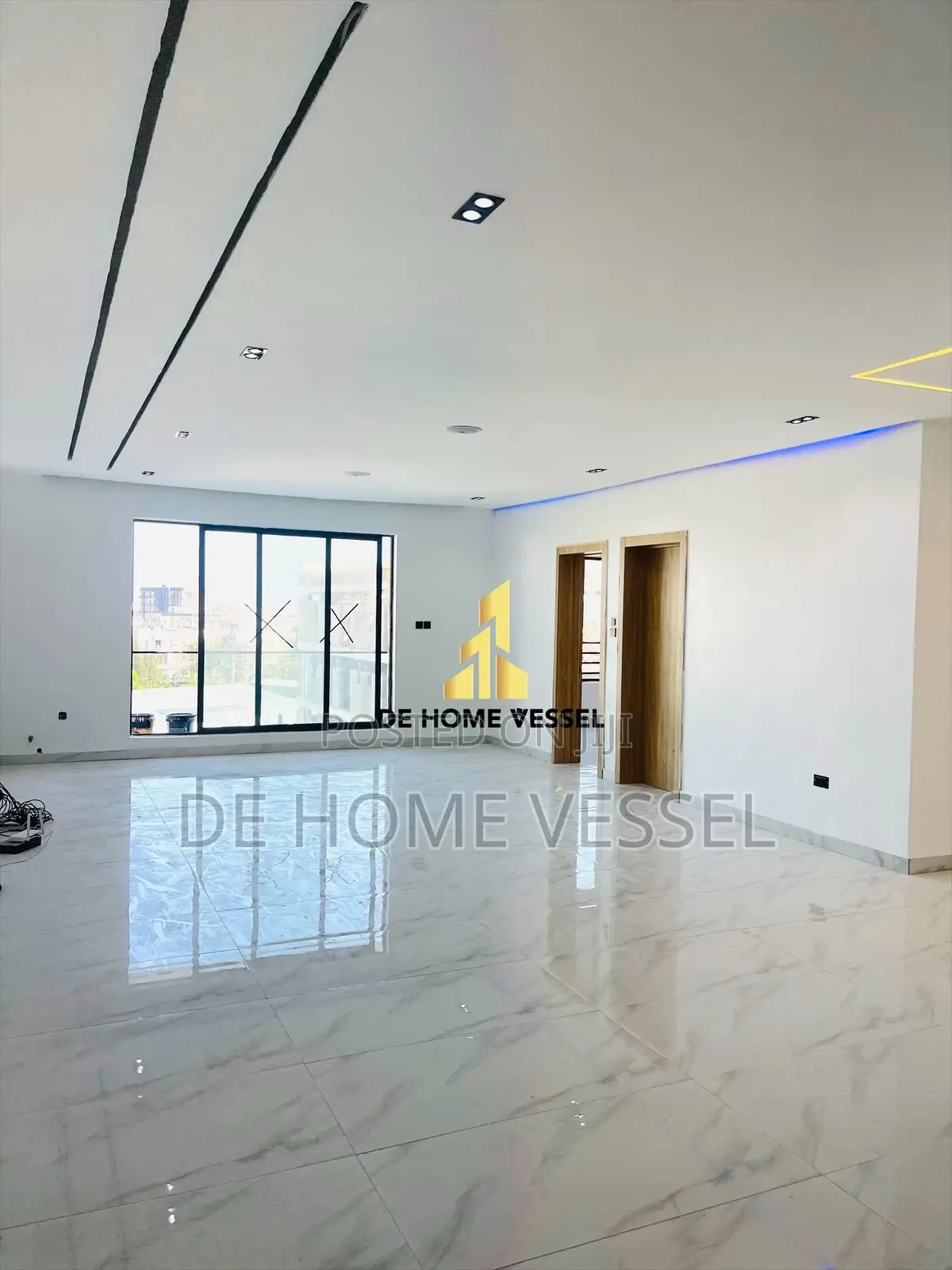 2bdrm Apartment in Lekki Phase 1 for sale