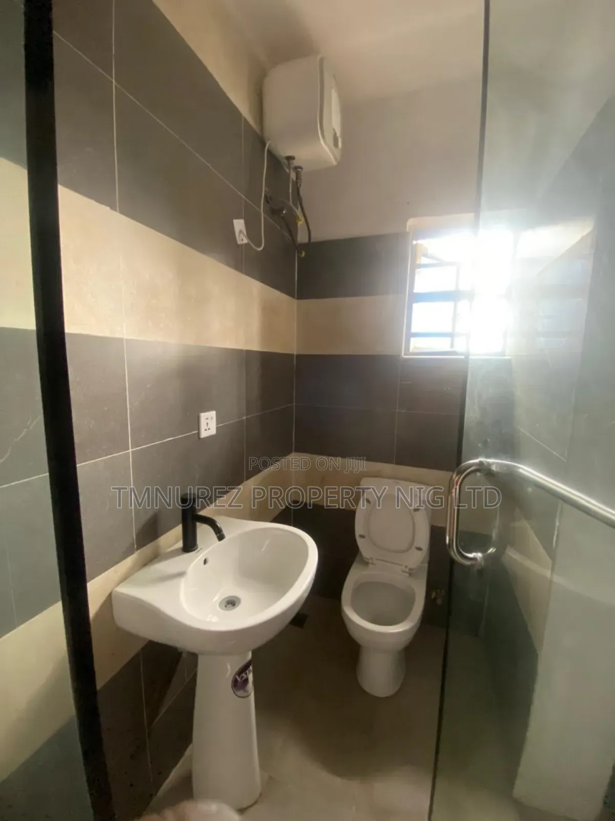 Mini Flat in Ologolo Estate, Victoria Island for rent