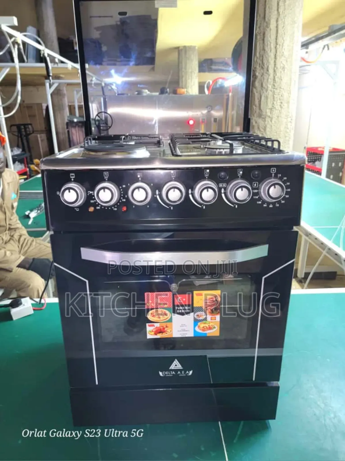 Delta A.E.A. Standing Gas Cooker.『 3gas 1electric With an Oven 』