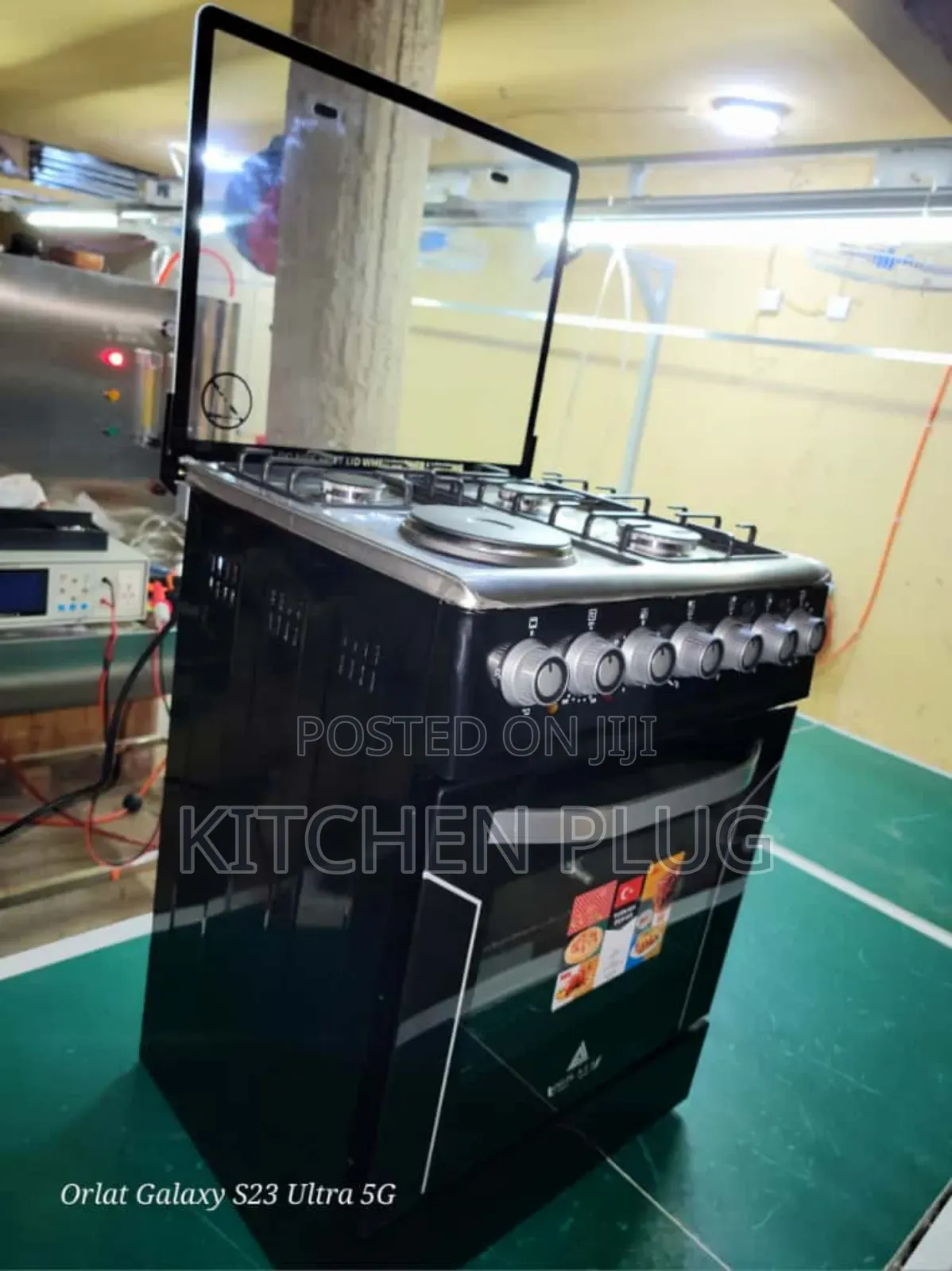 Delta A.E.A. Standing Gas Cooker.『 3gas 1electric With an Oven 』