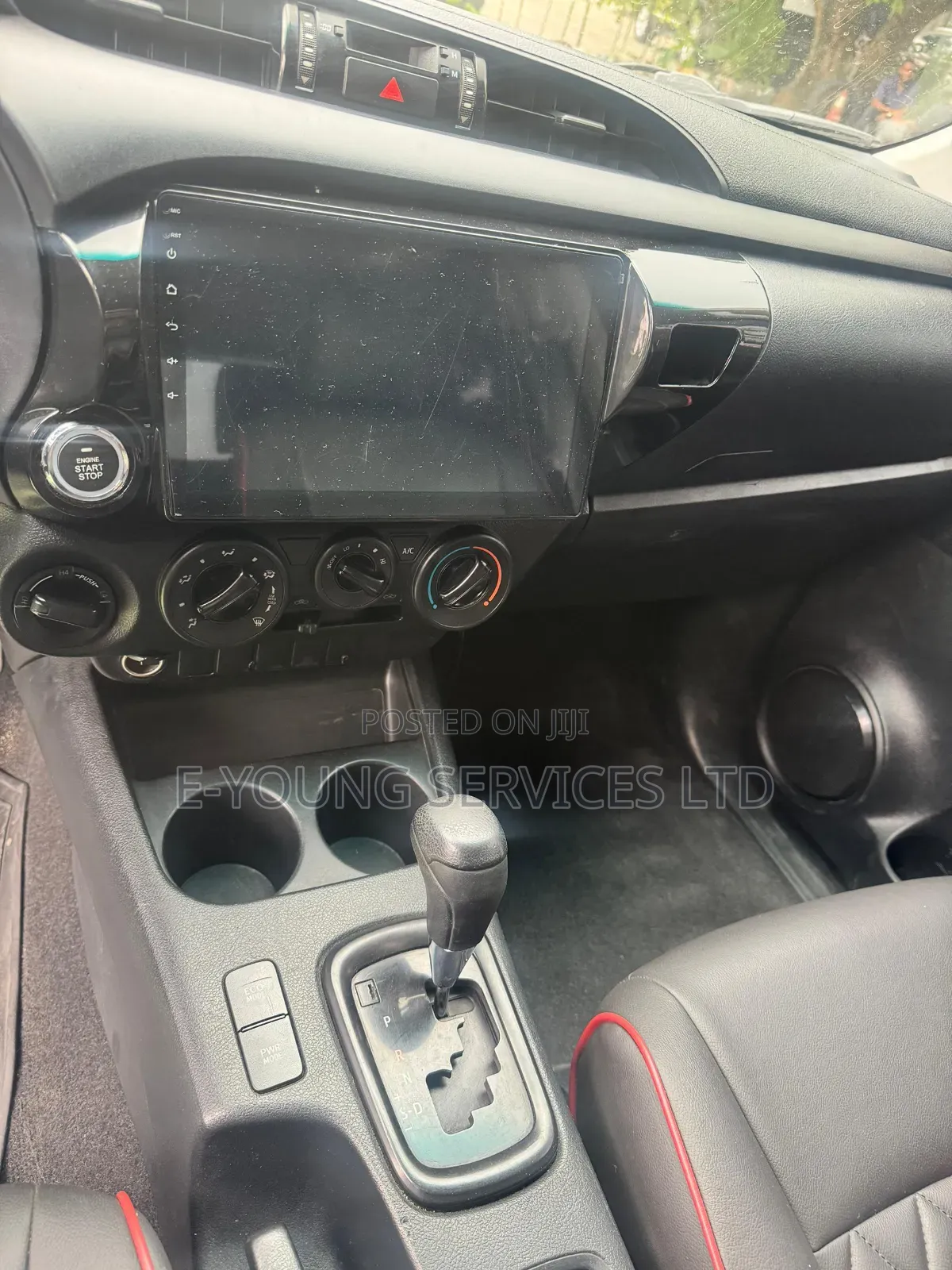 Toyota Hilux 2017 Black