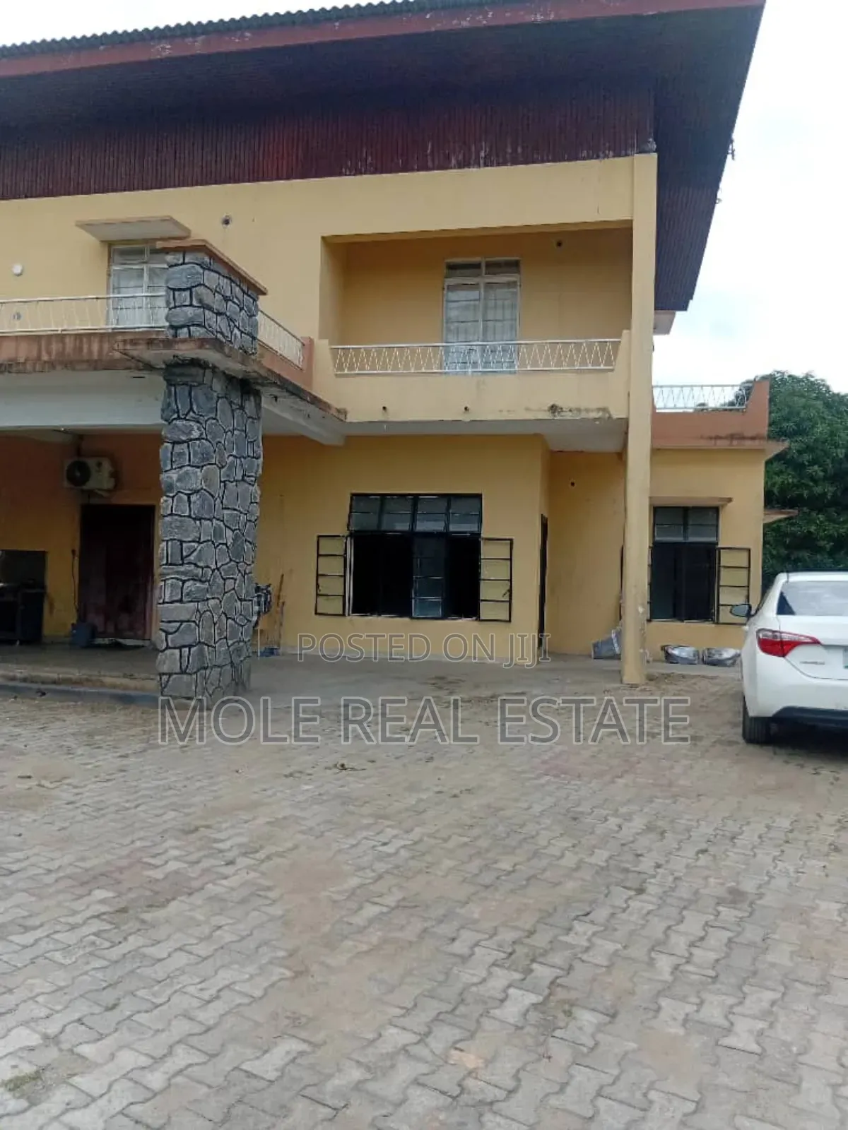 Furnished 4bdrm Duplex in Apapa for sale